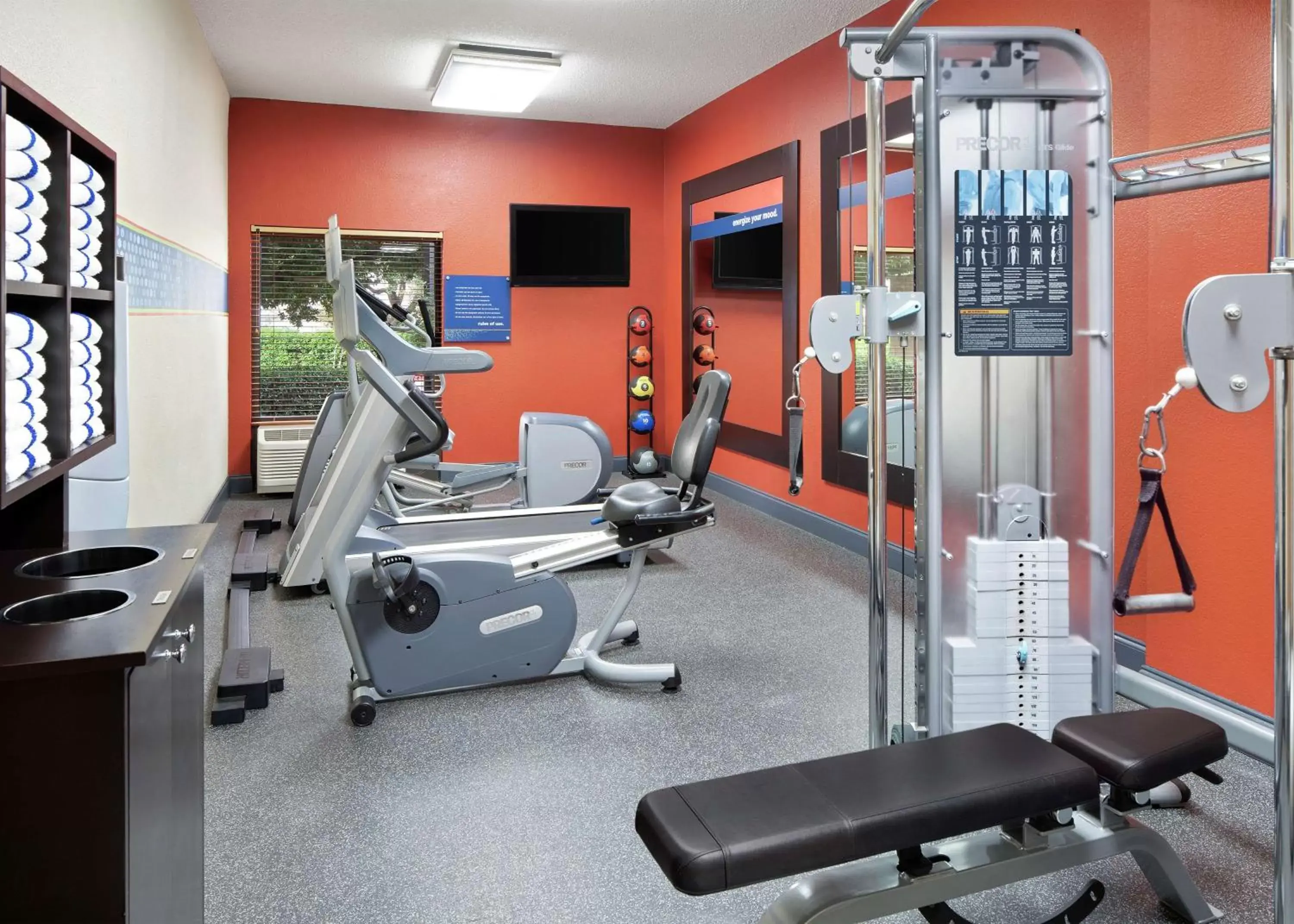 Fitness centre/facilities, Fitness Center/Facilities in Hampton Inn Dallas Irving Las Colinas