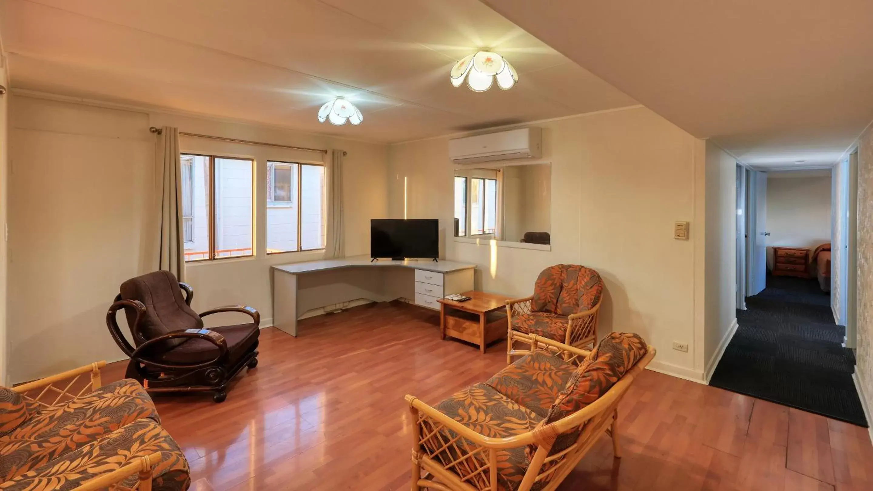 Seating Area in Townview Motel