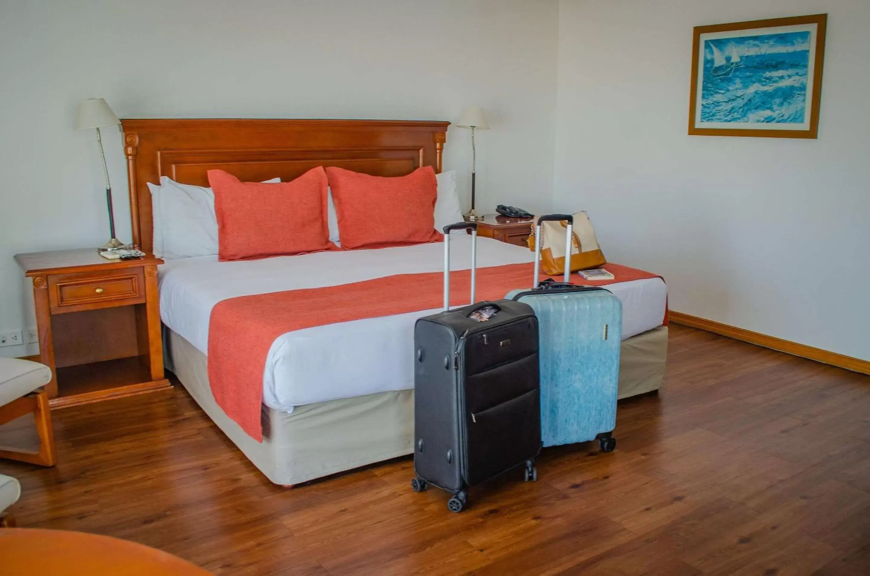 Bedroom, Bed in Radisson Colonia Del Sacramento Hotel