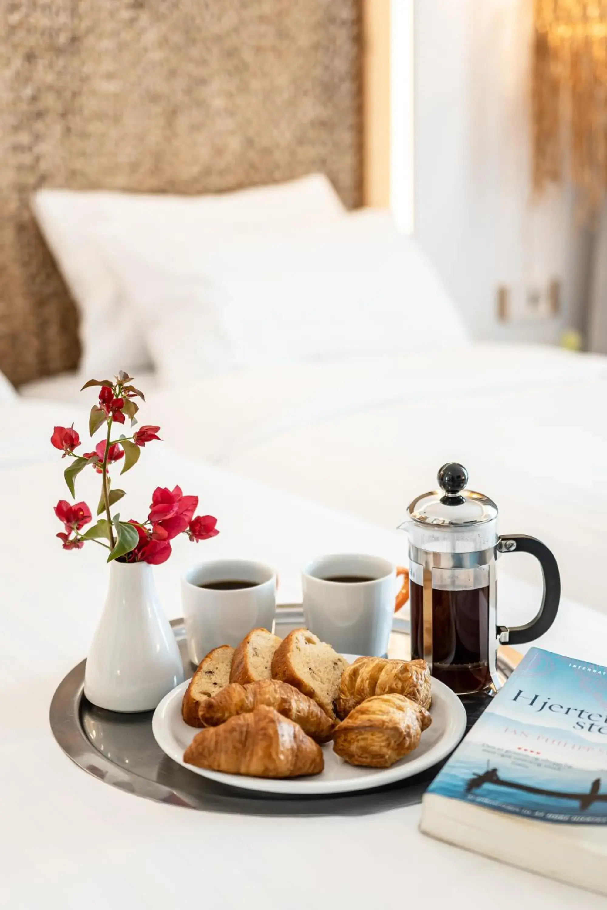 Food and drinks, Bed in Naxos Resort Beach Hotel