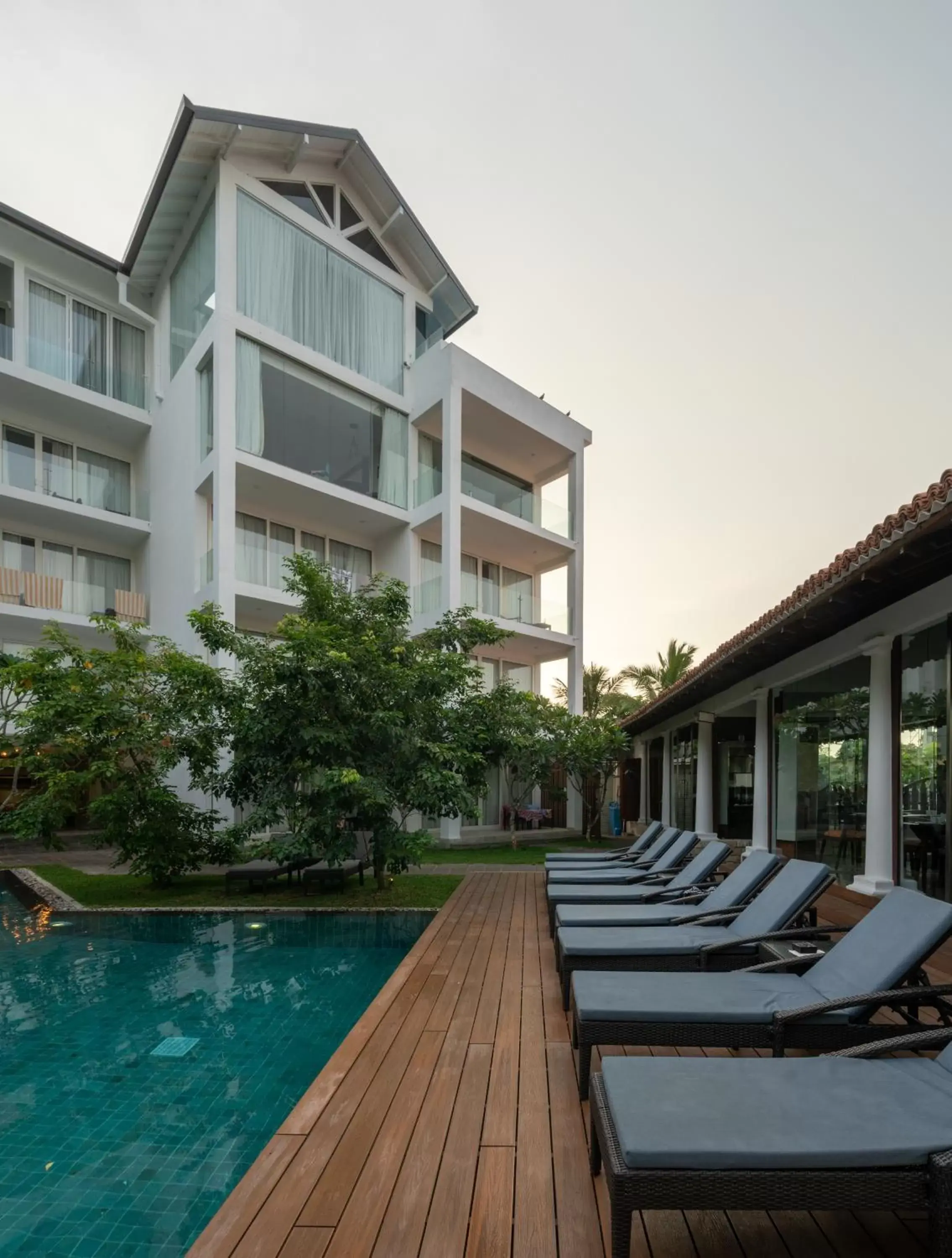 Property building in Triple O Six Property building in Triple O Six