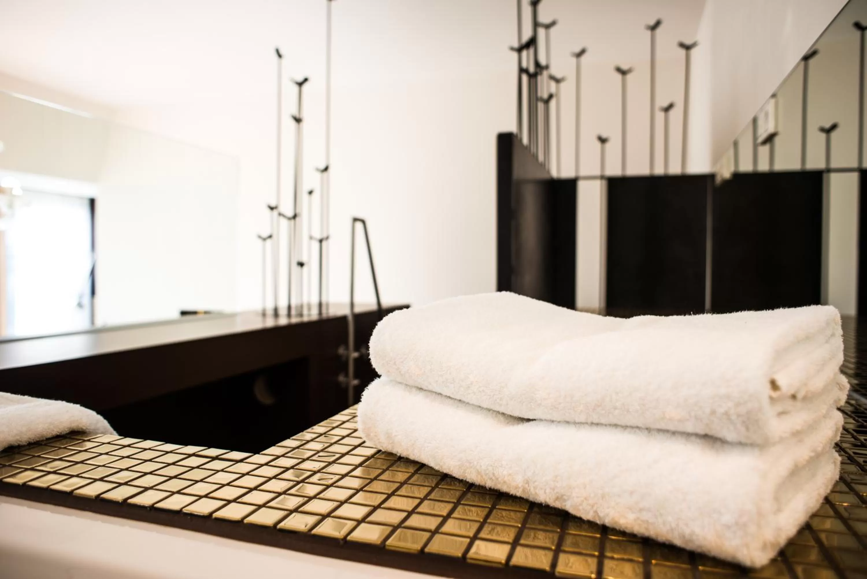 Bathroom, Bed in Nala Individuellhotel