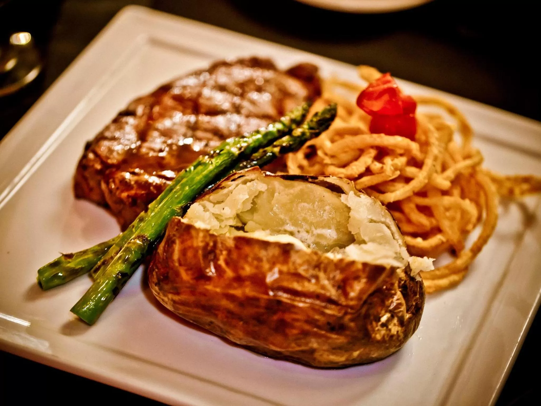 Food and drinks in Boomtown Bossier City