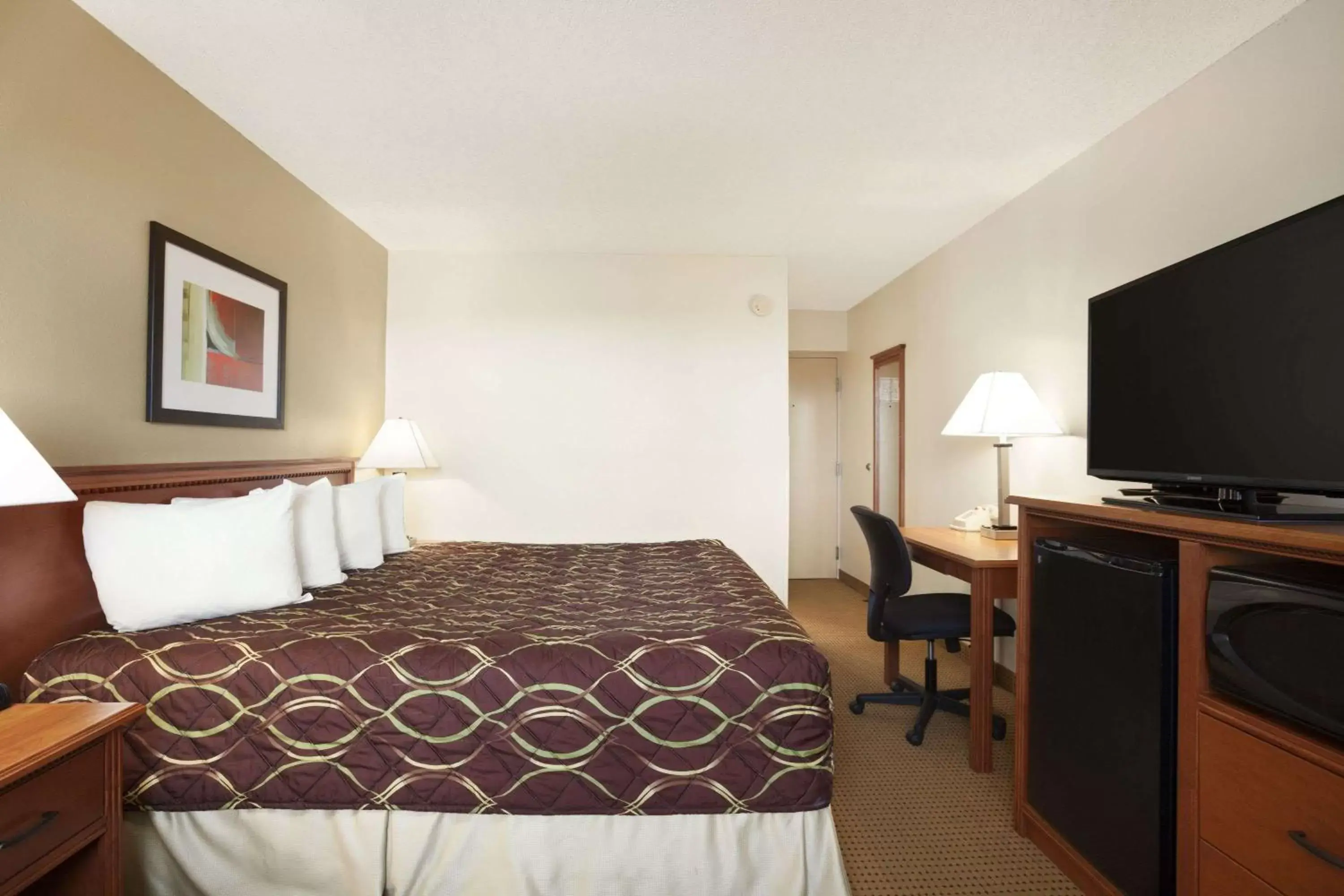 Photo of the whole room, Bed in Super 8 by Wyndham Williston ND Photo of the whole room, Bed in Super 8 by Wyndham Williston ND