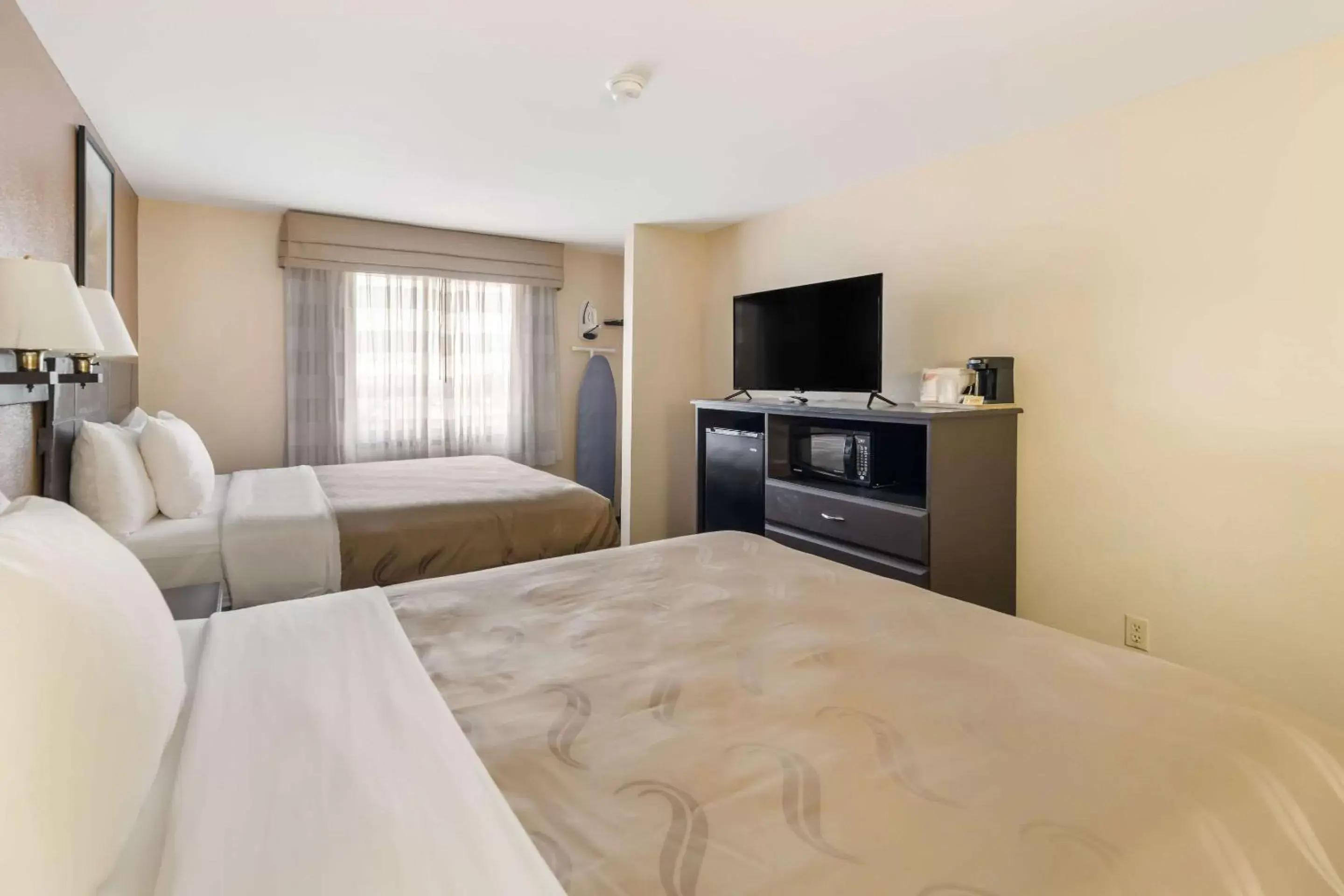 Photo of the whole room, Bed in Quality Inn Clovis Photo of the whole room, Bed in Quality Inn Clovis