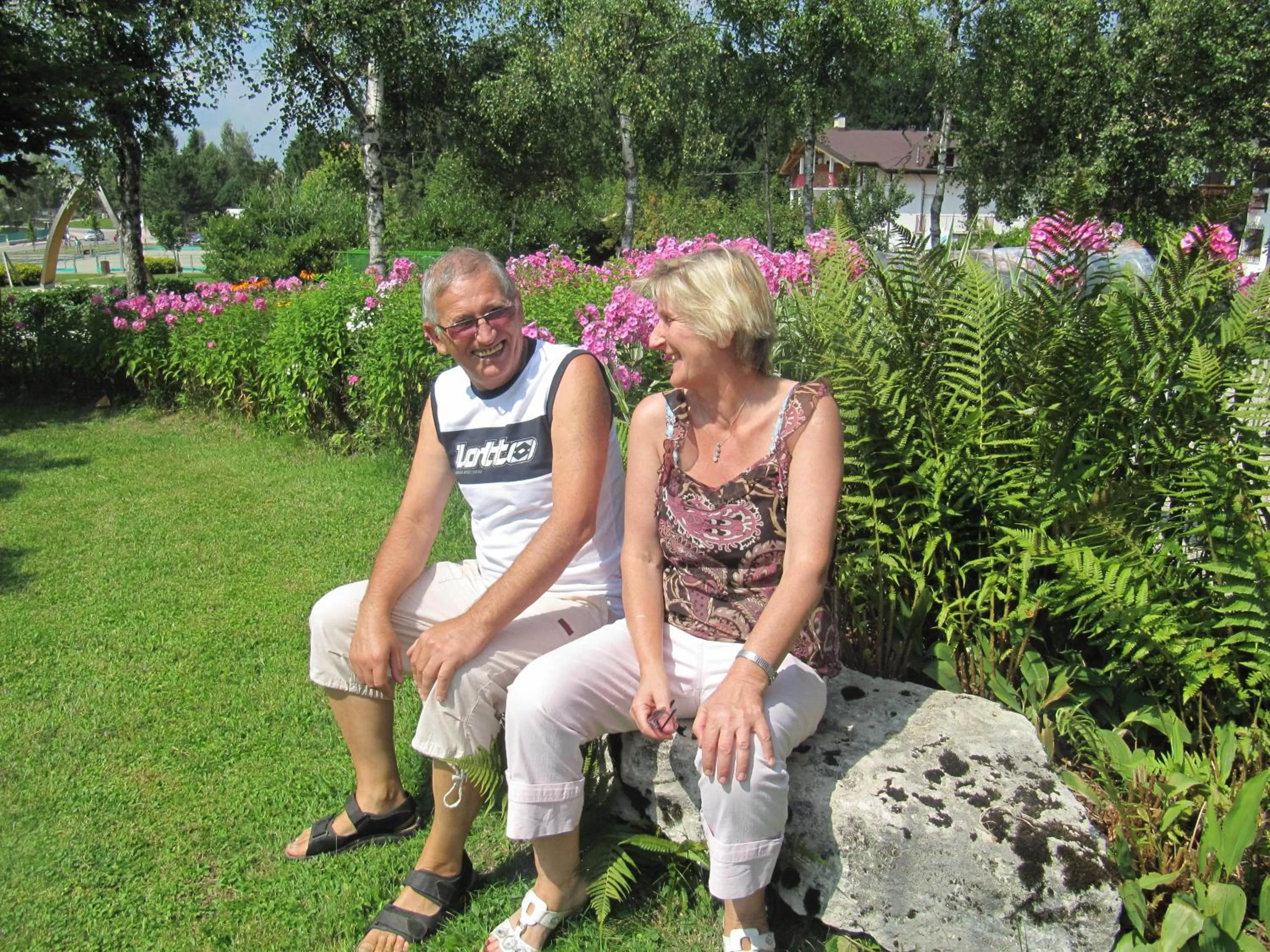 People in B&B Casa Roman & Vakantiewoning voor 1 pers tot max 32 personen