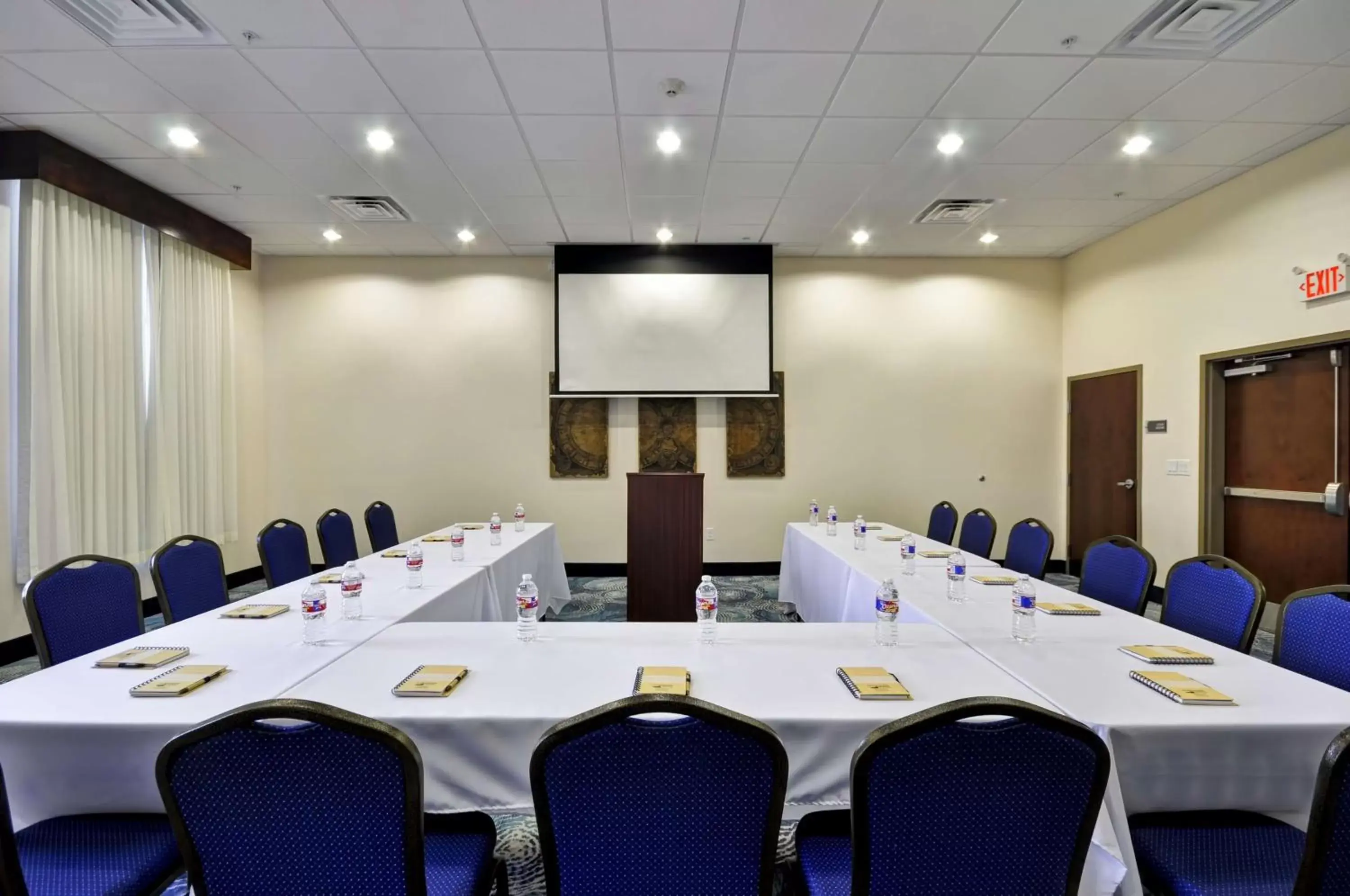 Meeting/conference room in Homewood Suites by Hilton New Braunfels