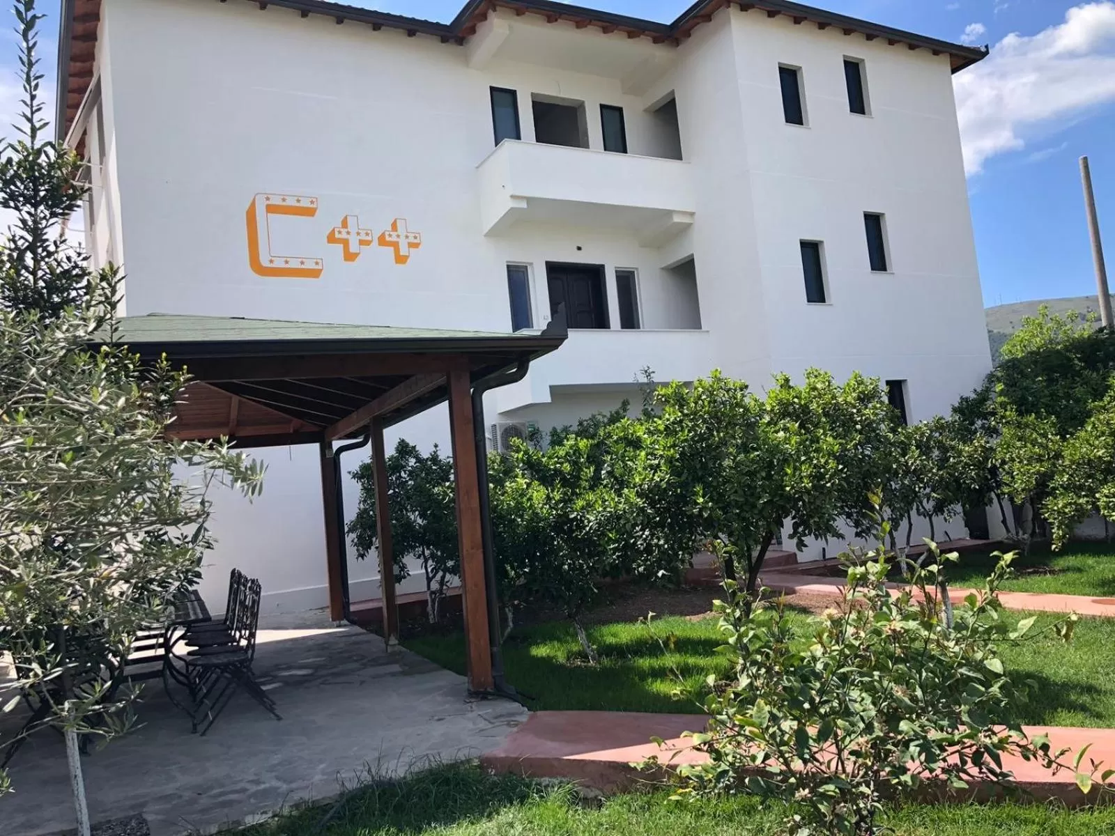 Hotel Vila C plus plus