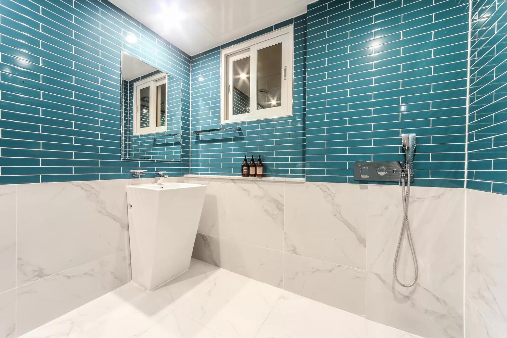 Bathroom in Seomyeon Brown-dot hotel Gold