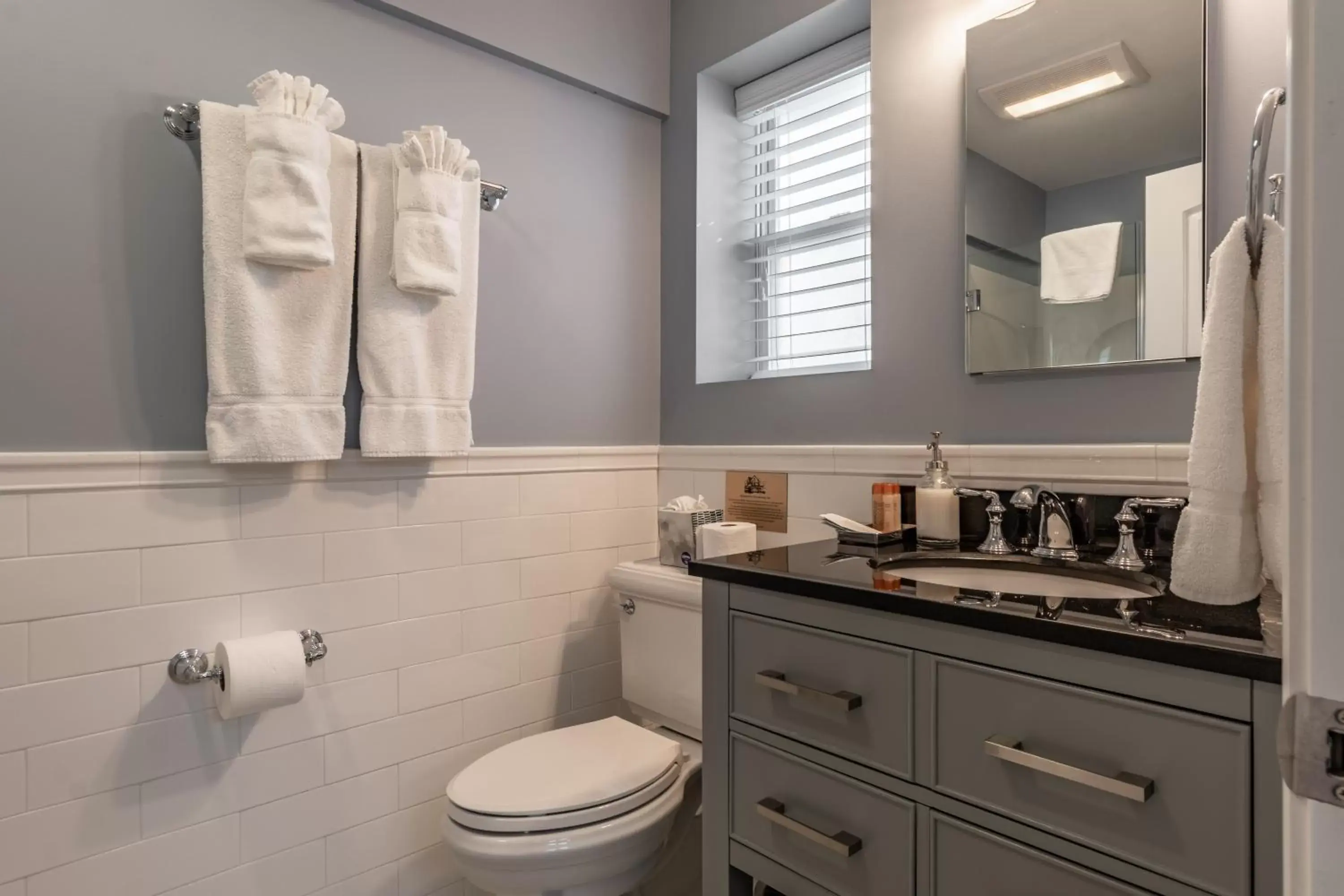 Bathroom in Homestead Inn