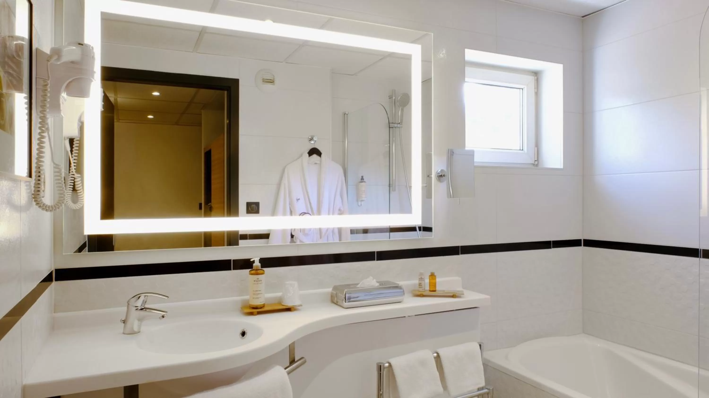 Bathroom in Mercure Hotel Forbach Centre de Loisirs