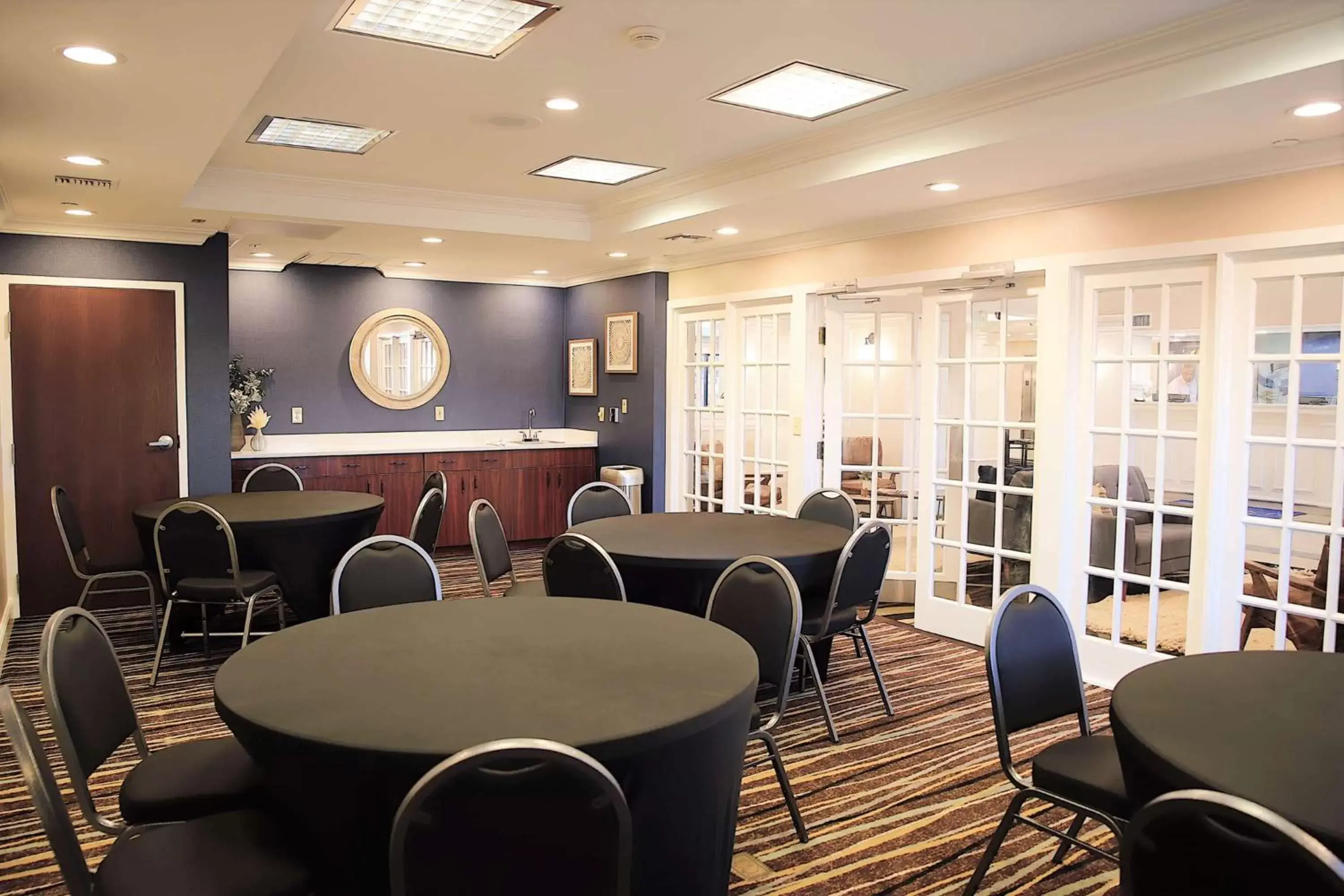 Meeting/conference room, Restaurant/Places to Eat in Baymont by Wyndham Jackson/Ridgeland