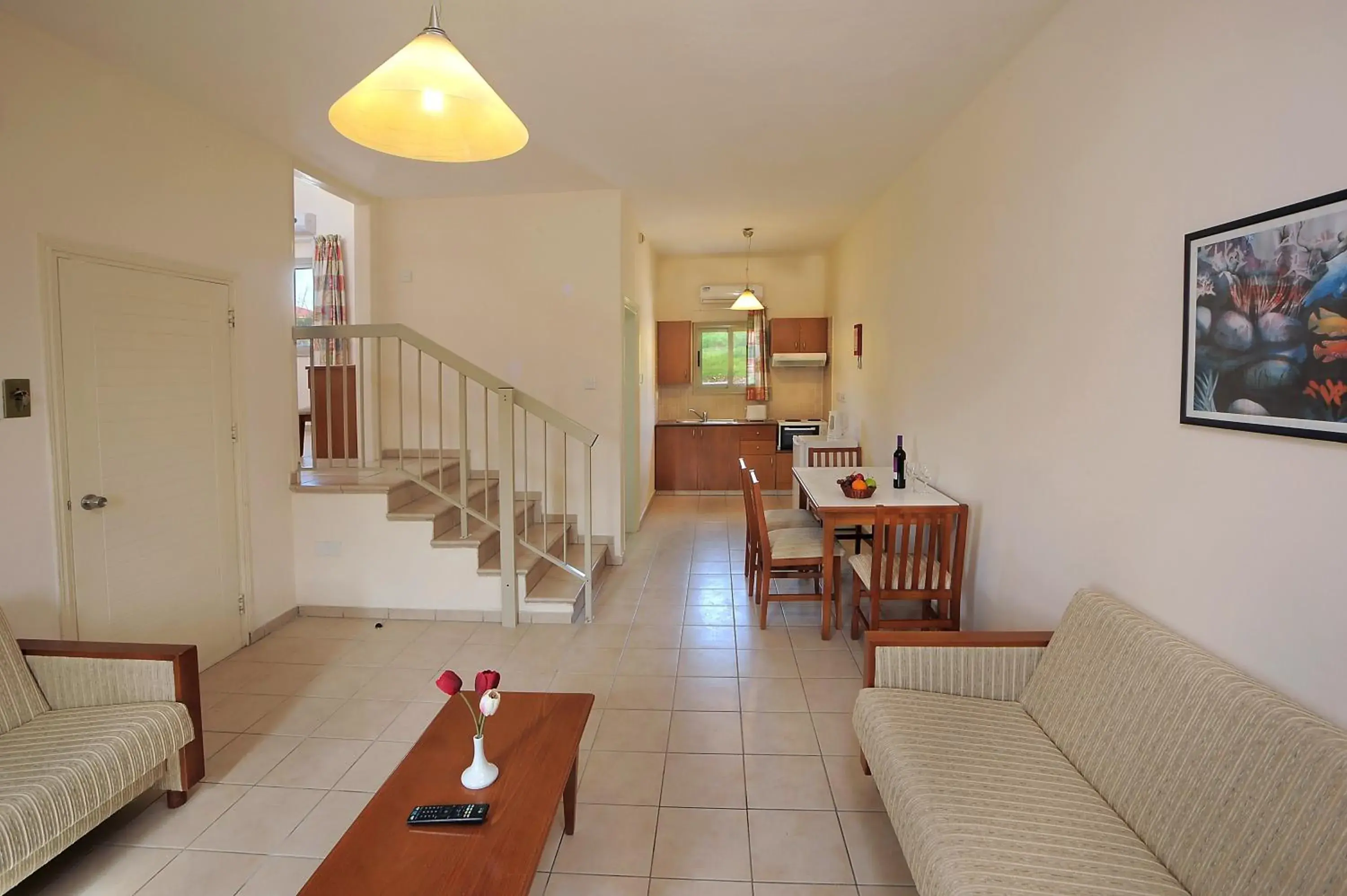 Kitchen or kitchenette, Seating Area in Nissiana Hotel & Bungalows