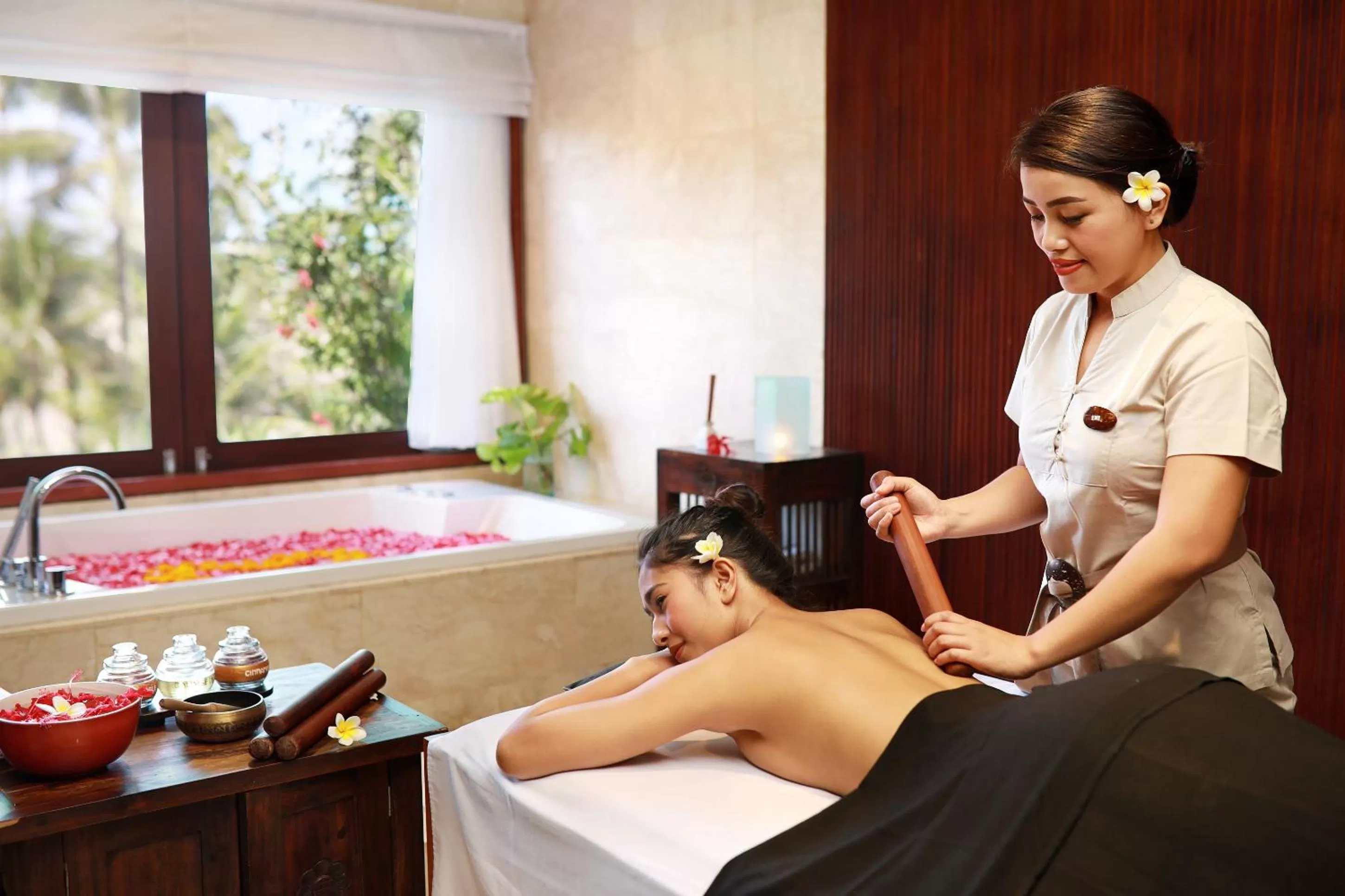 Massage in Legian Beach Hotel