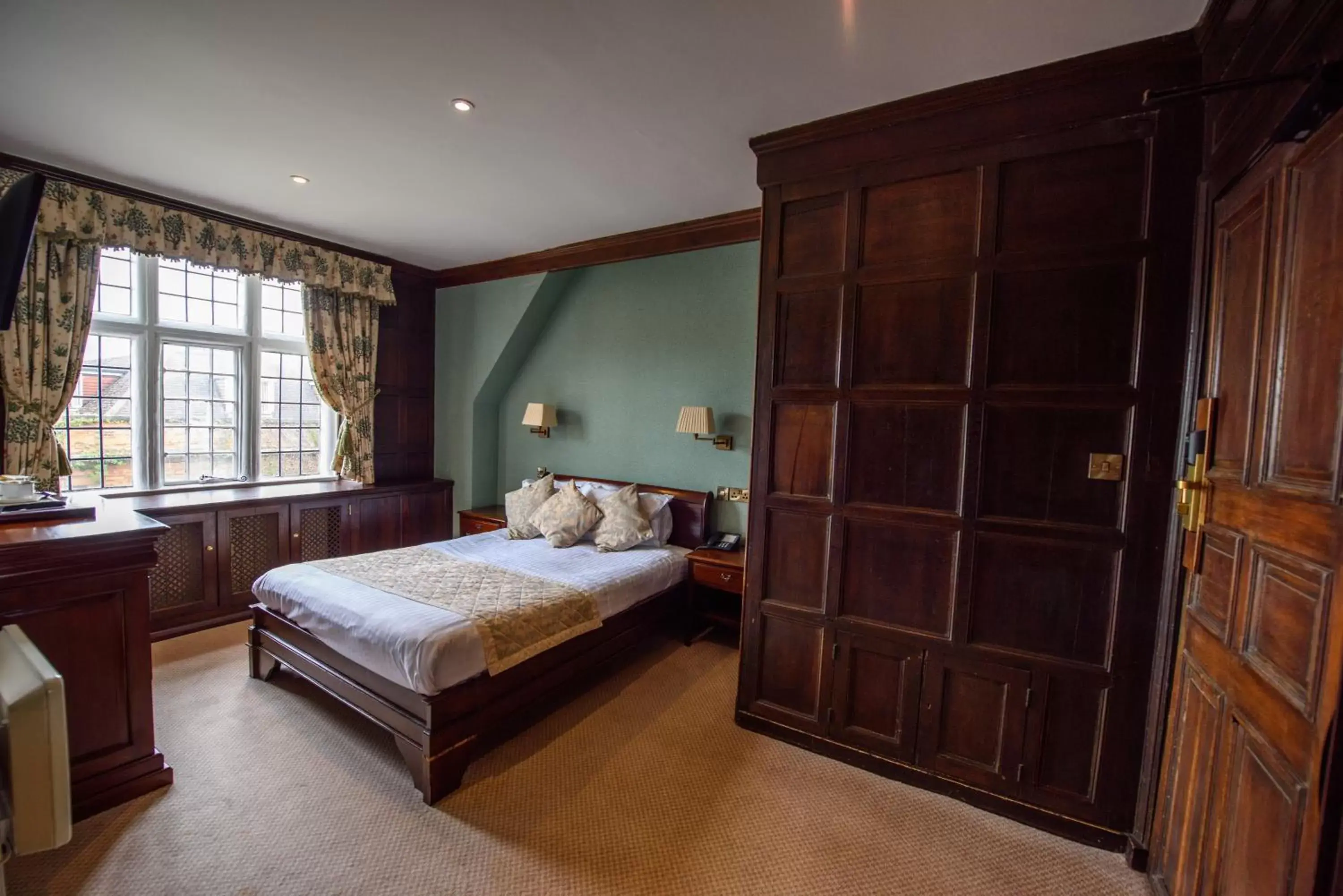 Bedroom, Bed in Castle Bromwich Hall; Sure Hotel Collection by Best Western