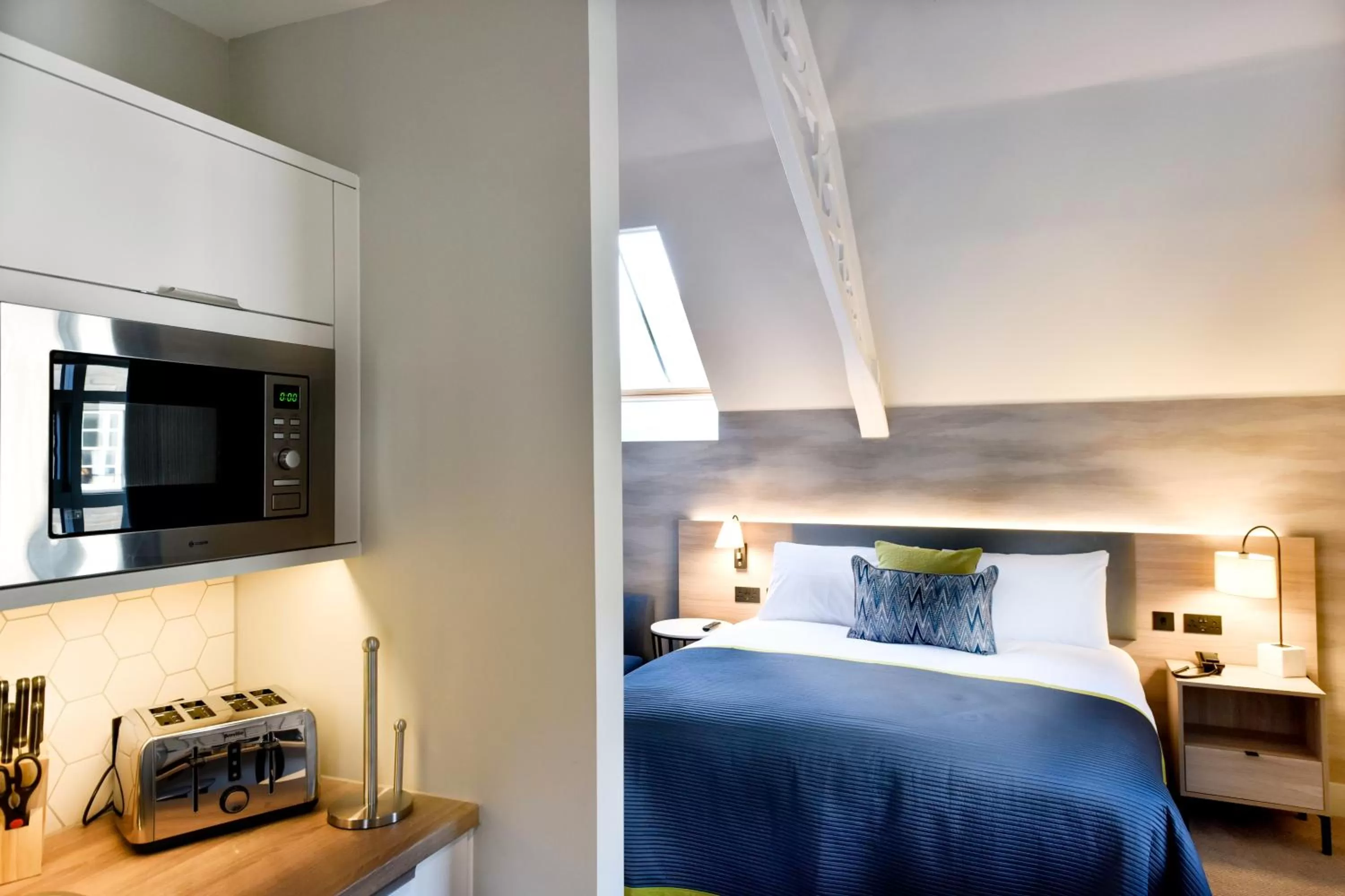 Photo of the whole room, Bed in Staybridge Suites - Dundee by IHG