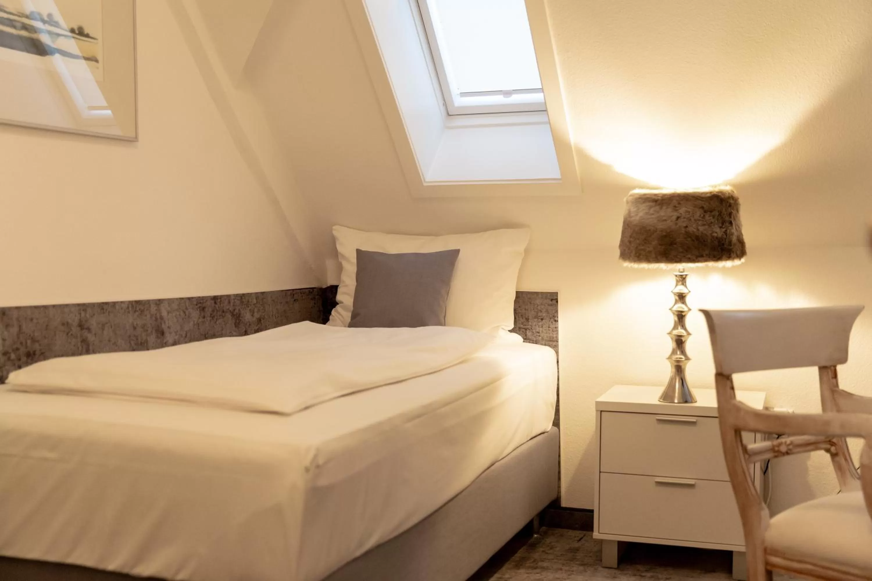 Photo of the whole room, Bed in Parkhotel FRITZ am Brunnen