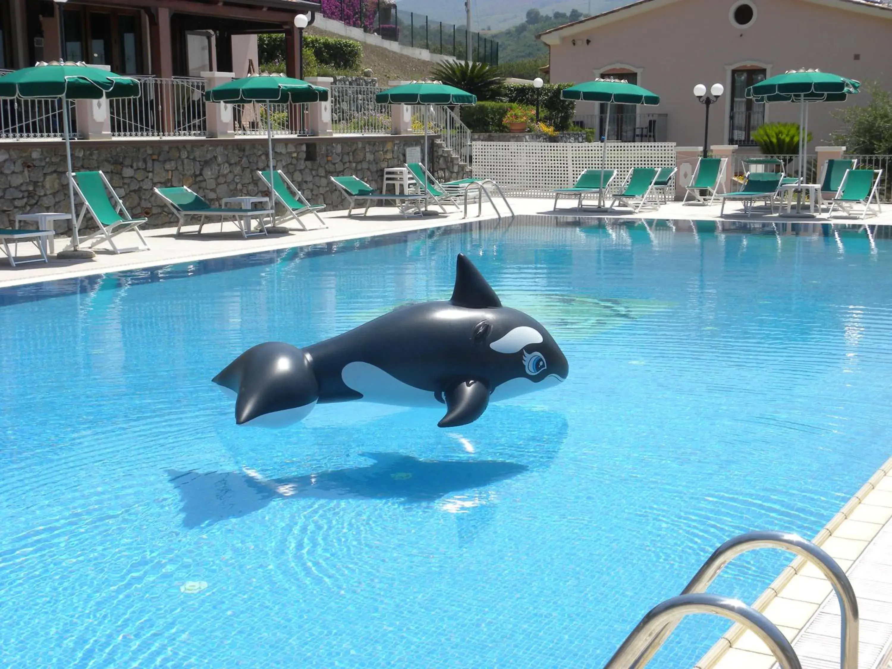 Swimming Pool in Hotel Ristorante Borgo La Tana