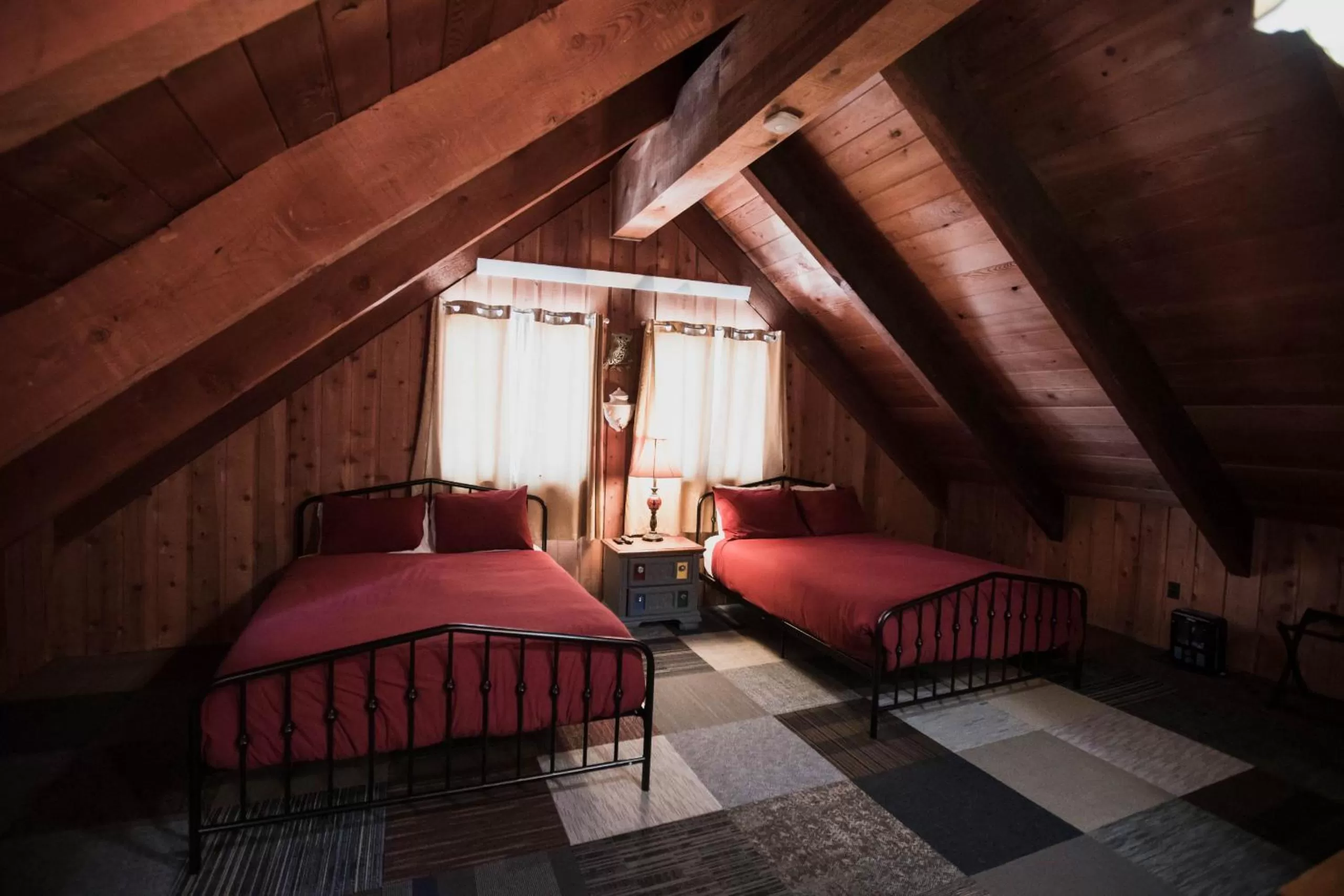 Bed in The Viking Lodge - Downtown Winter Park Colorado