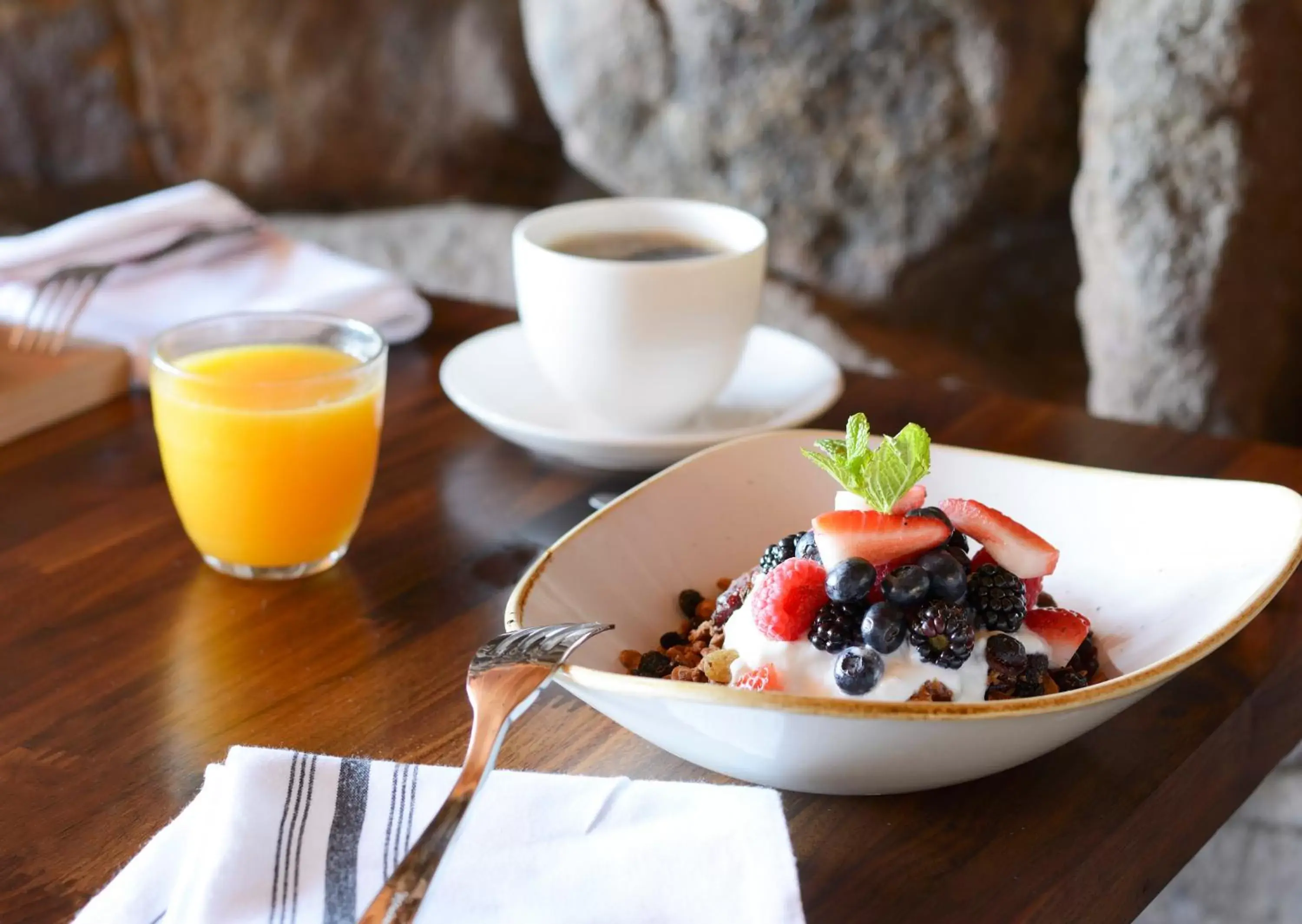 Restaurant/places to eat in Timber Cove Resort Restaurant/places to eat in Timber Cove Resort