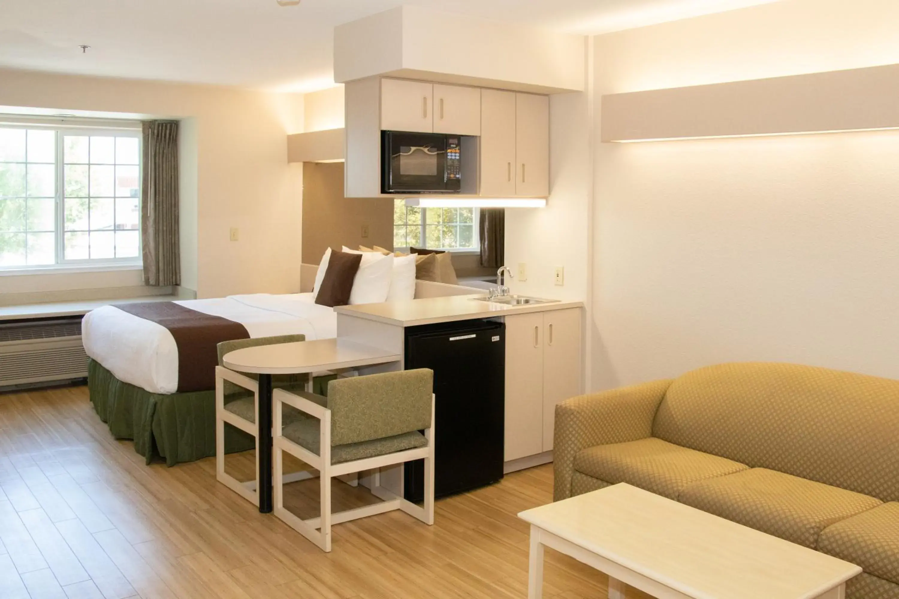 Queen Studio Suite - Non-Smoking in Microtel Inn & Suites Lodi Queen Studio Suite - Non-Smoking in Microtel Inn & Suites Lodi