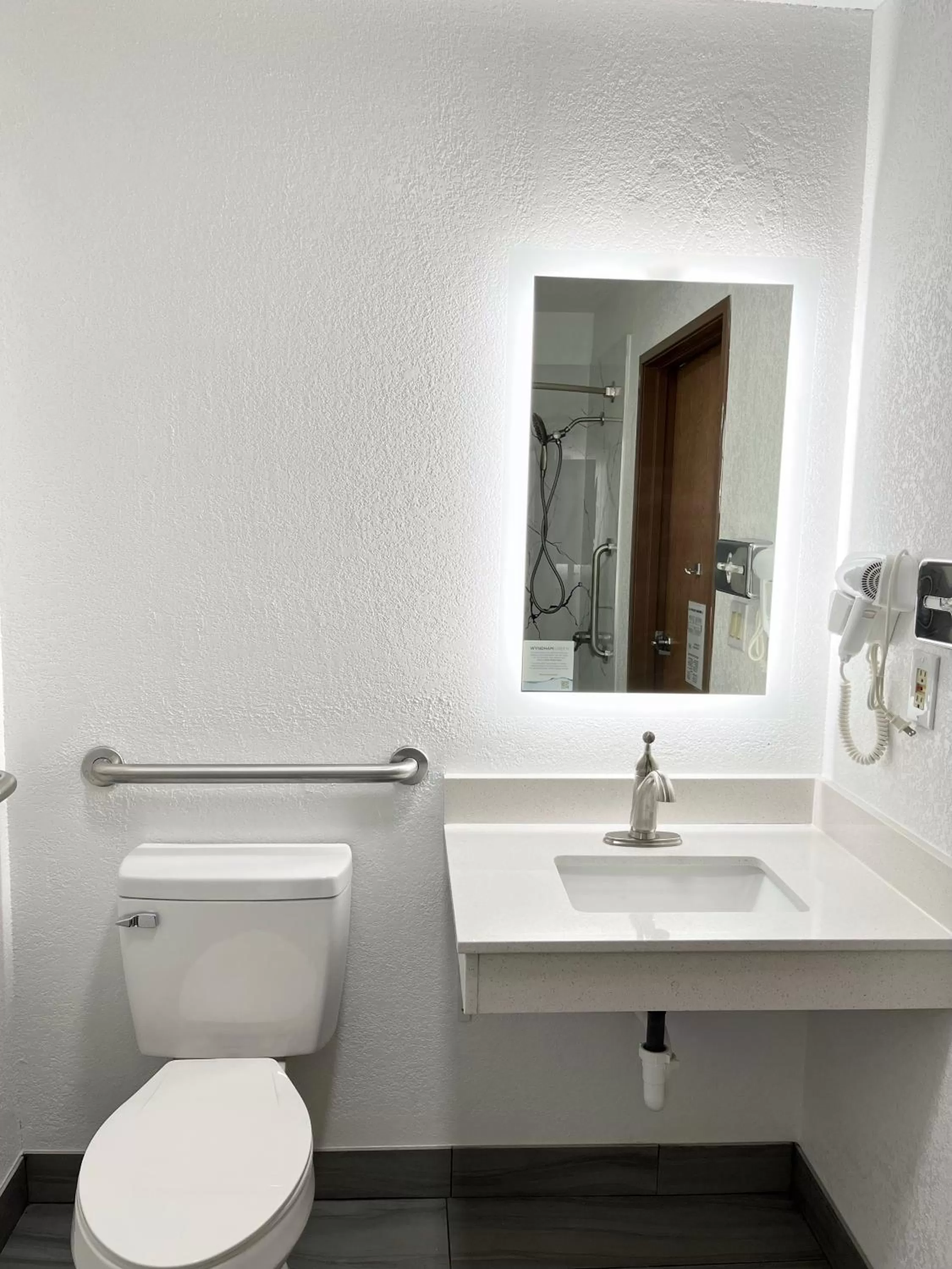 Bathroom in Super 8 by Wyndham Peoria