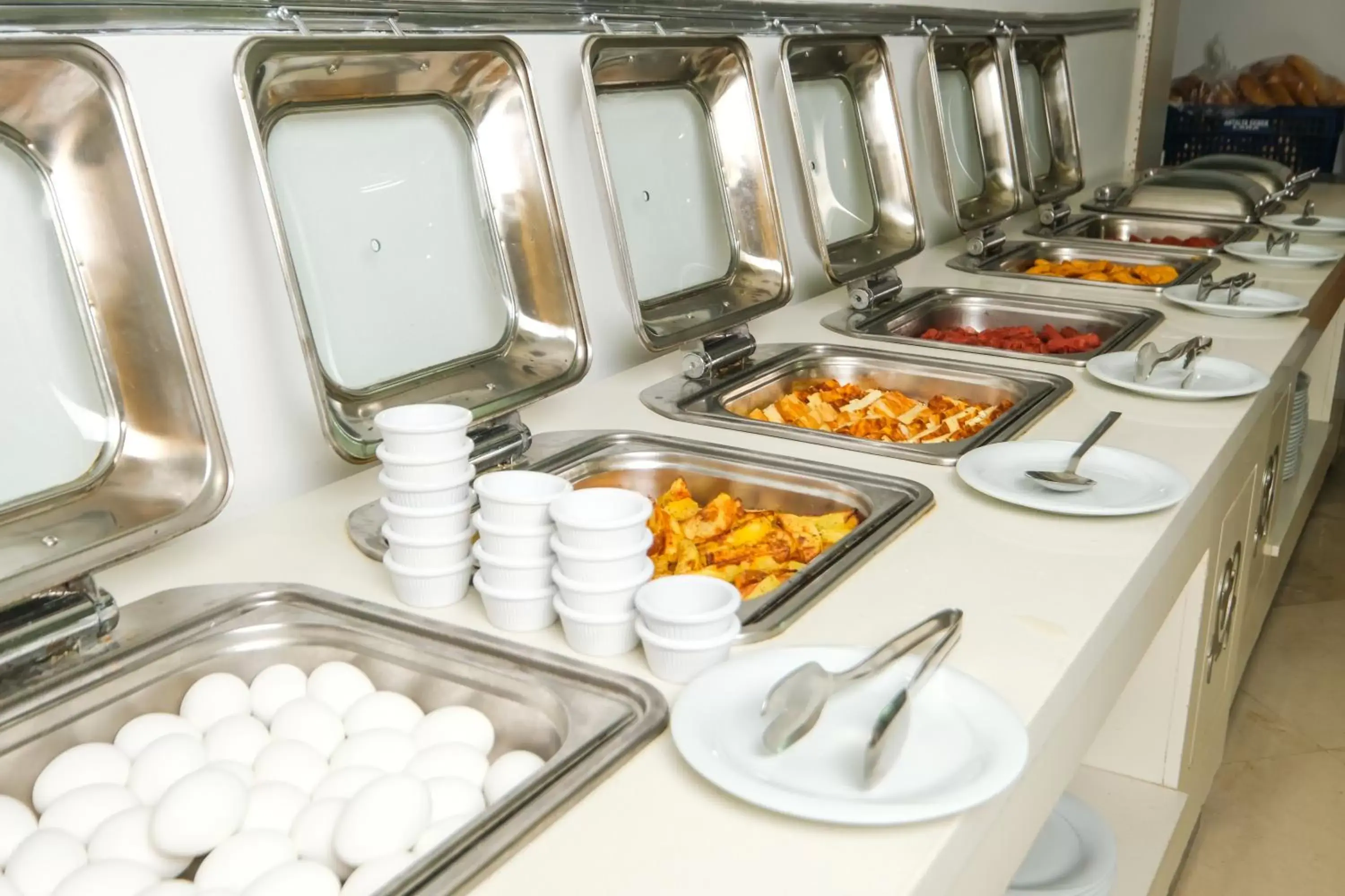 Food and drinks in Bilem Hotel Beach & Spa Food and drinks in Bilem Hotel Beach & Spa