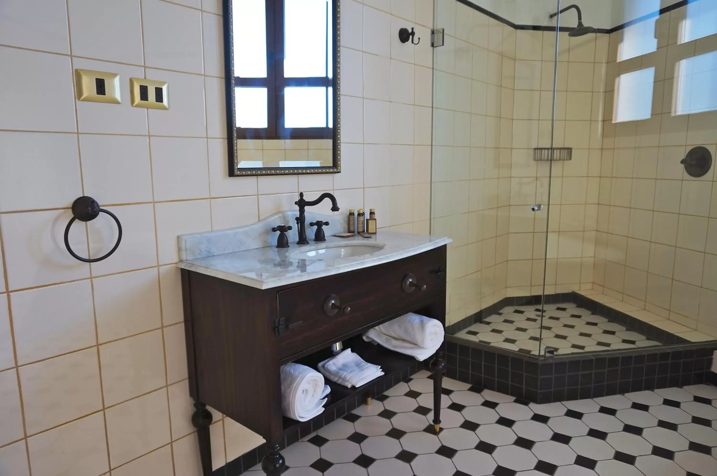 Bathroom in Hotel Boutique Castillo Rojo