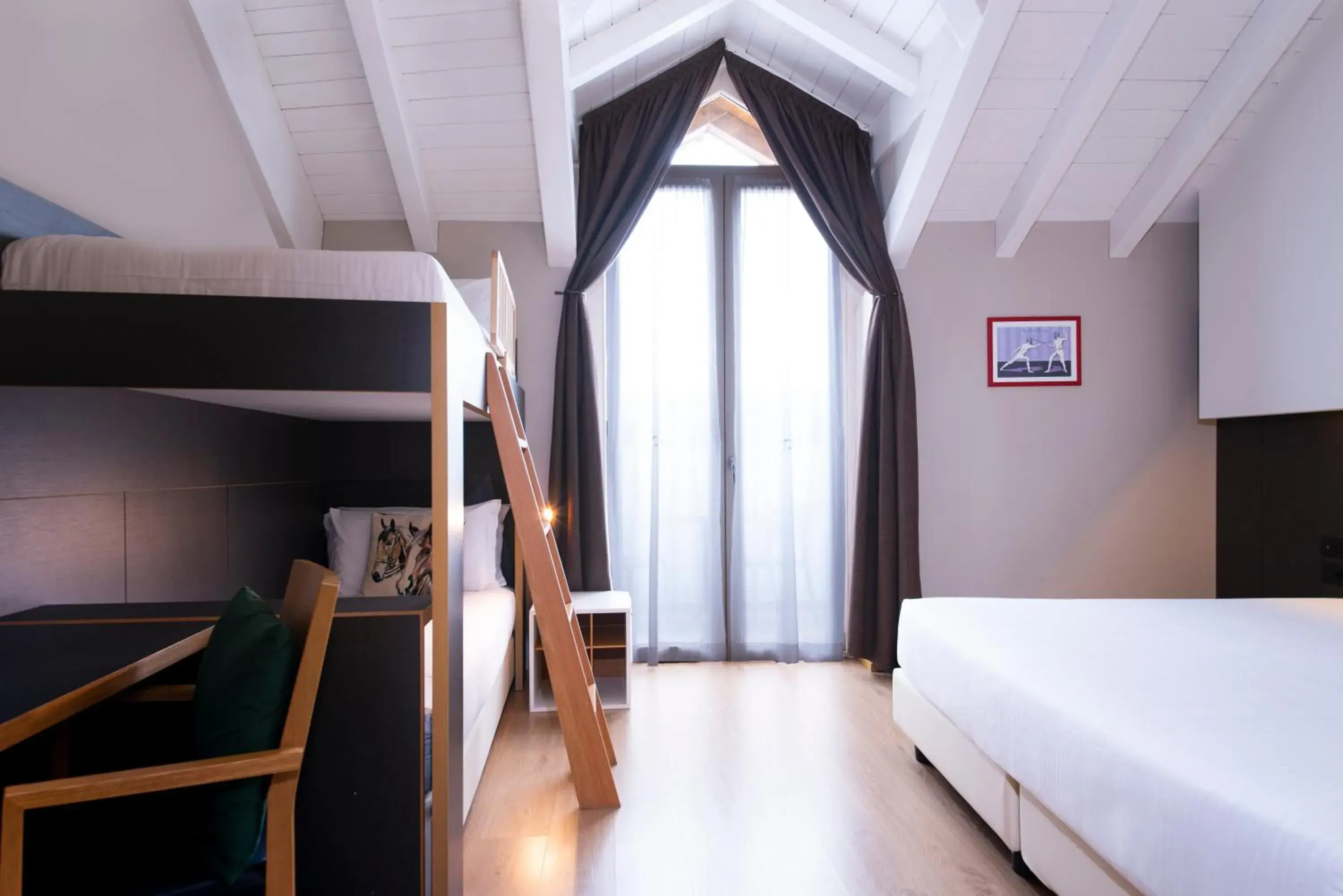 Photo of the whole room, Bunk Bed in Hotel Osteria della Pista