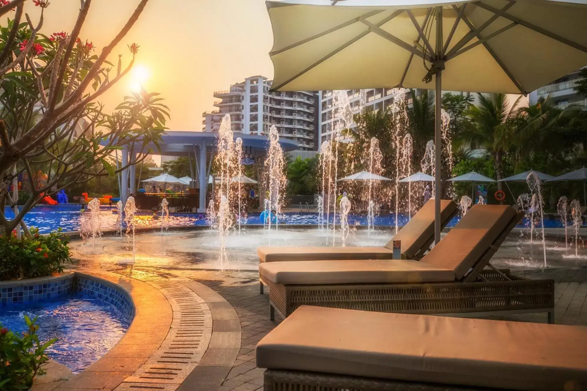 Swimming Pool in Ramada Plaza by Wyndham Sanya Bay