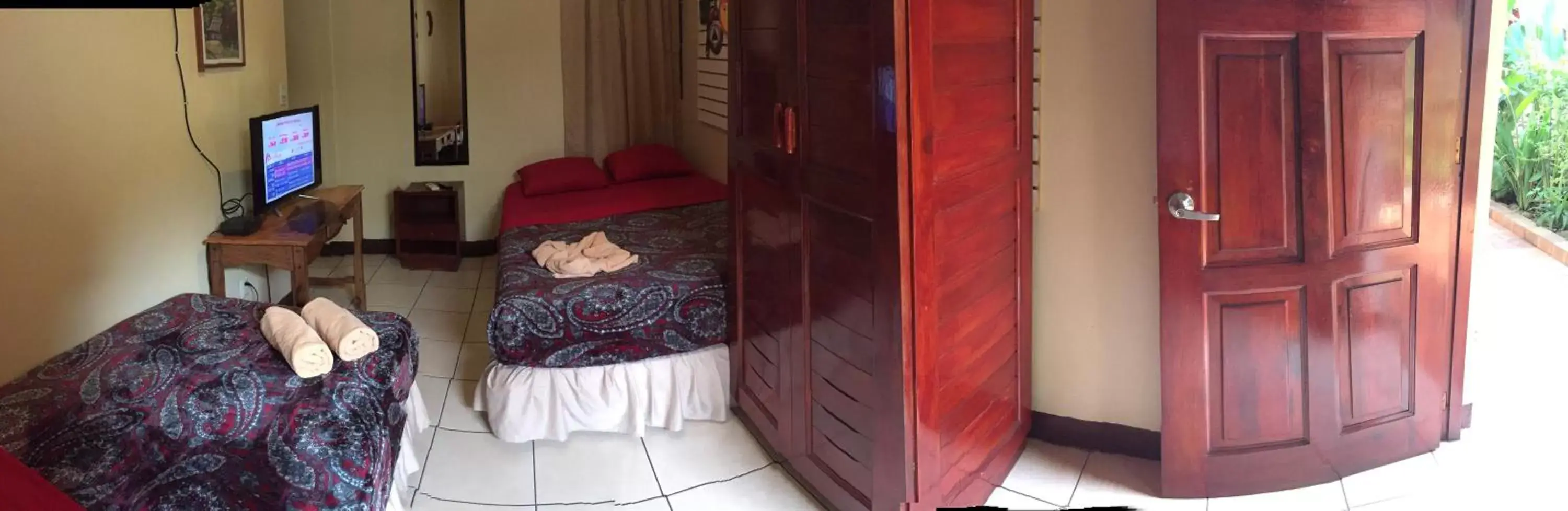 Twin Room in Art Hotel Managua Twin Room in Art Hotel Managua