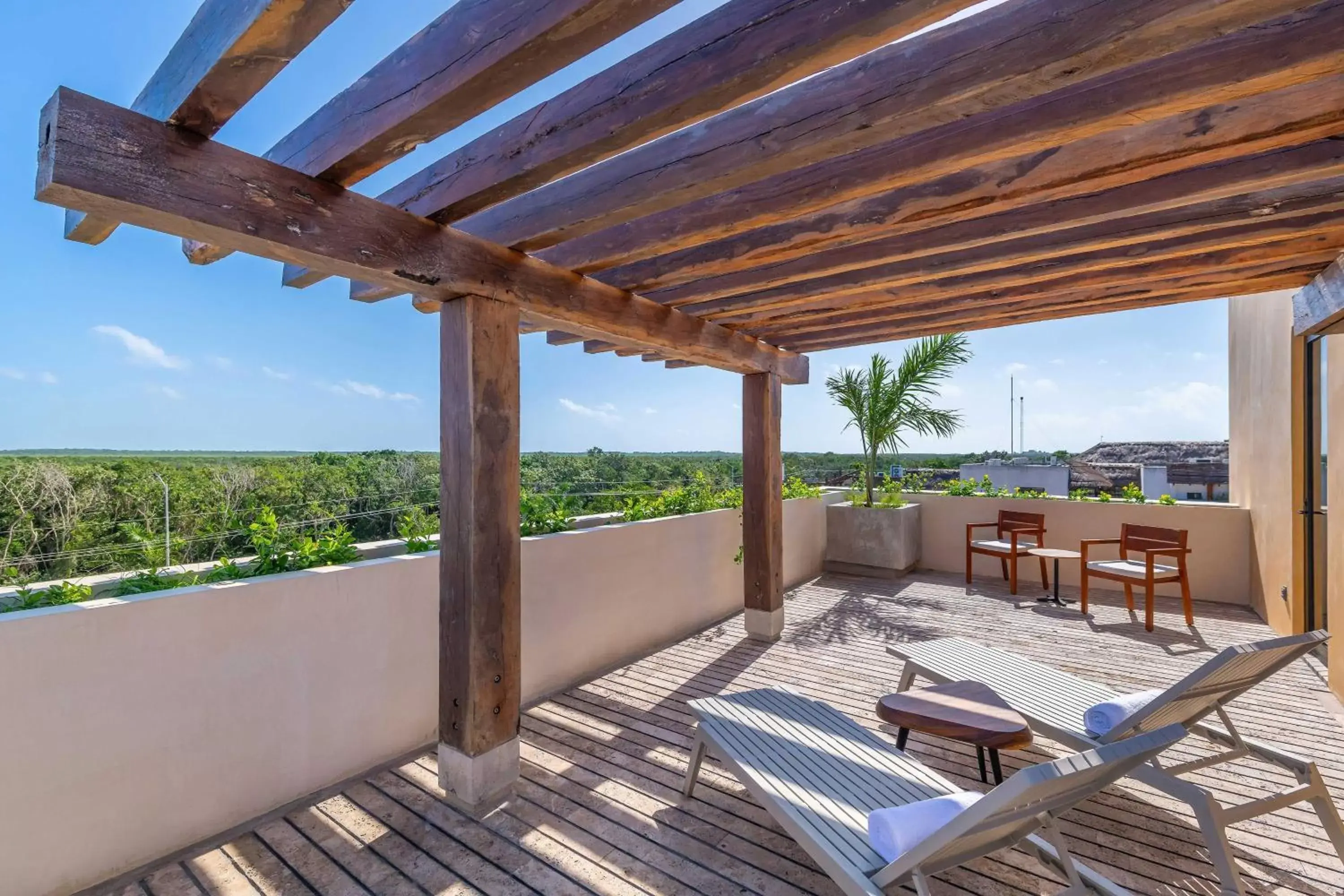 Photo of the whole room, Balcony/Terrace in Aloft Tulum