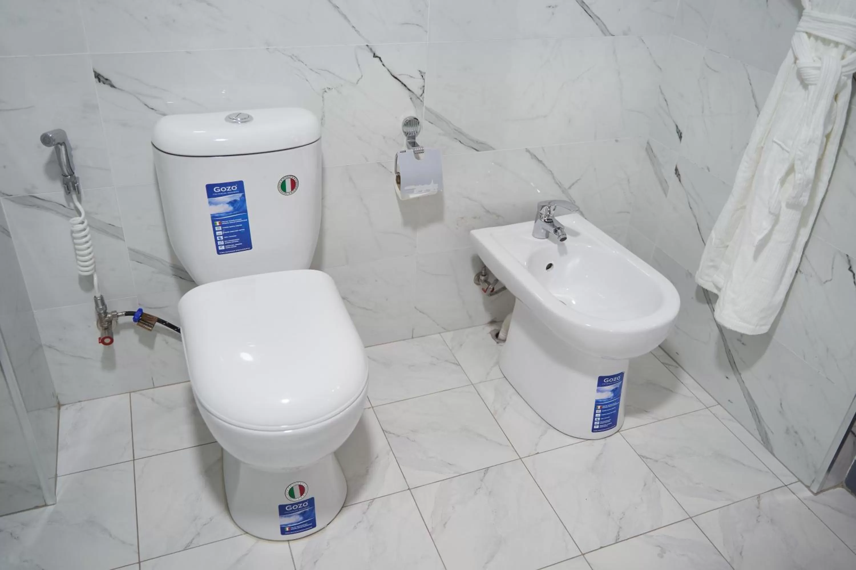 Toilet in Vatan Plaza