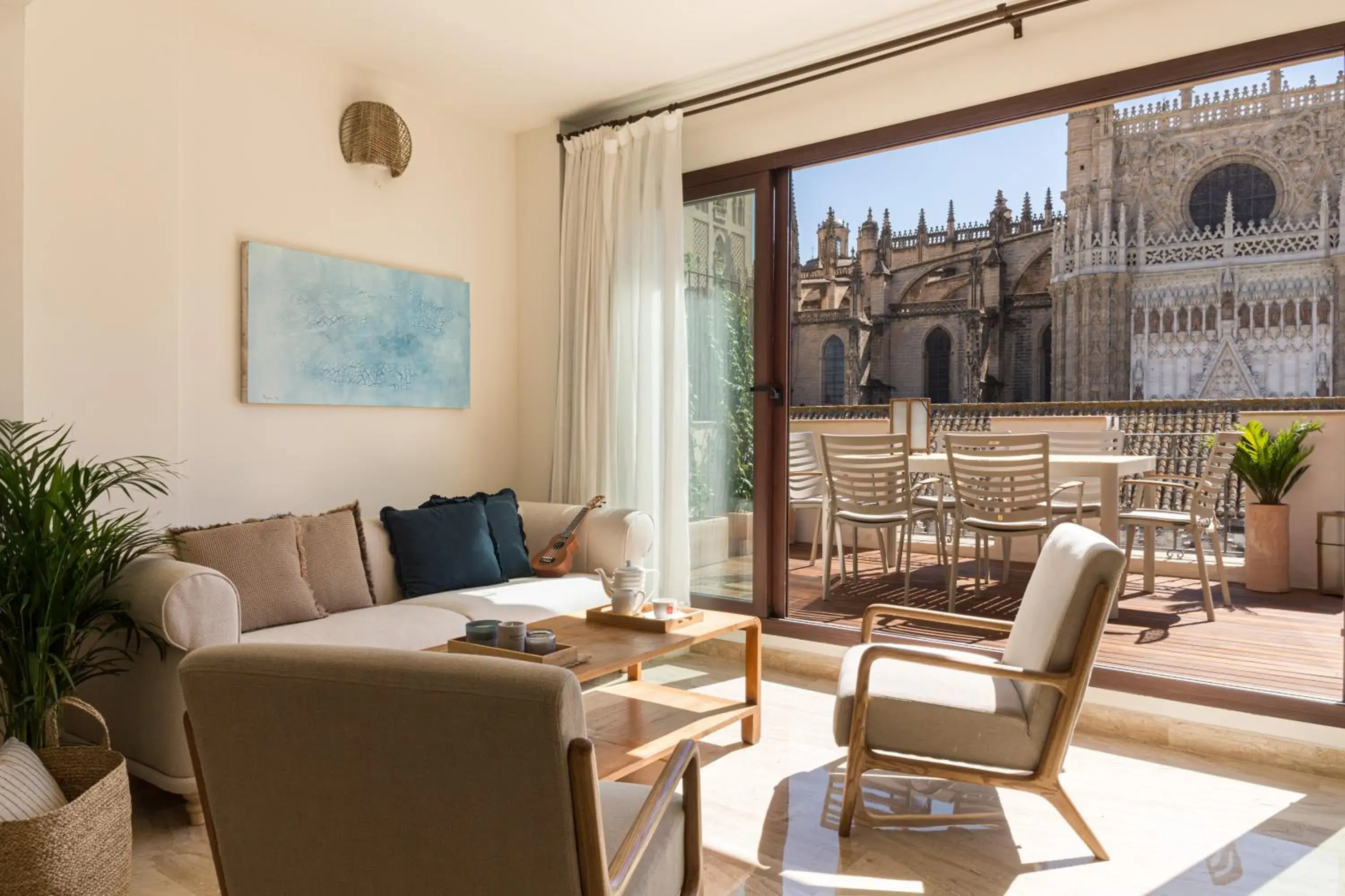 Living room in Puerta Catedral Apartments