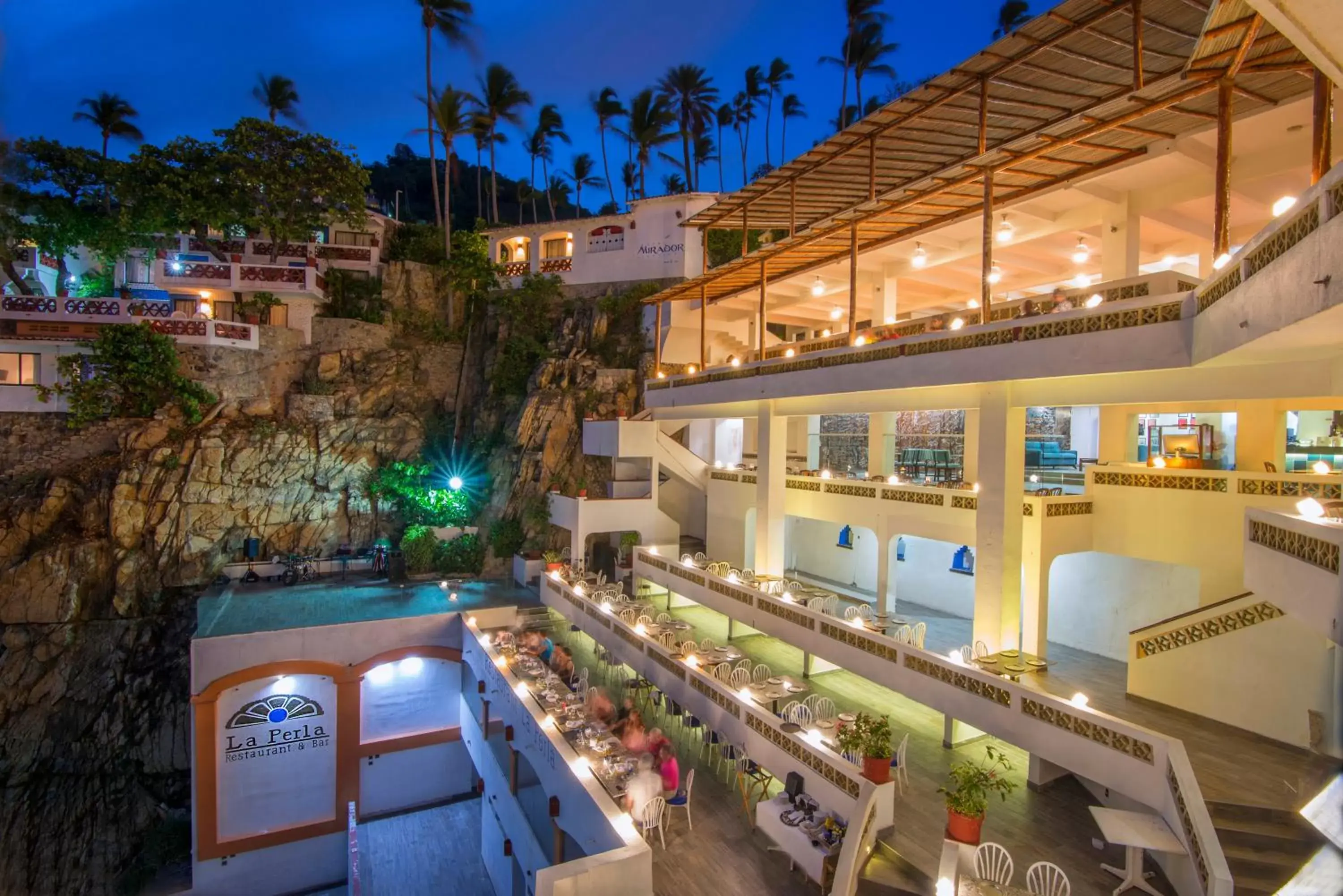 Restaurant/places to eat, Pool View in Mirador Acapulco