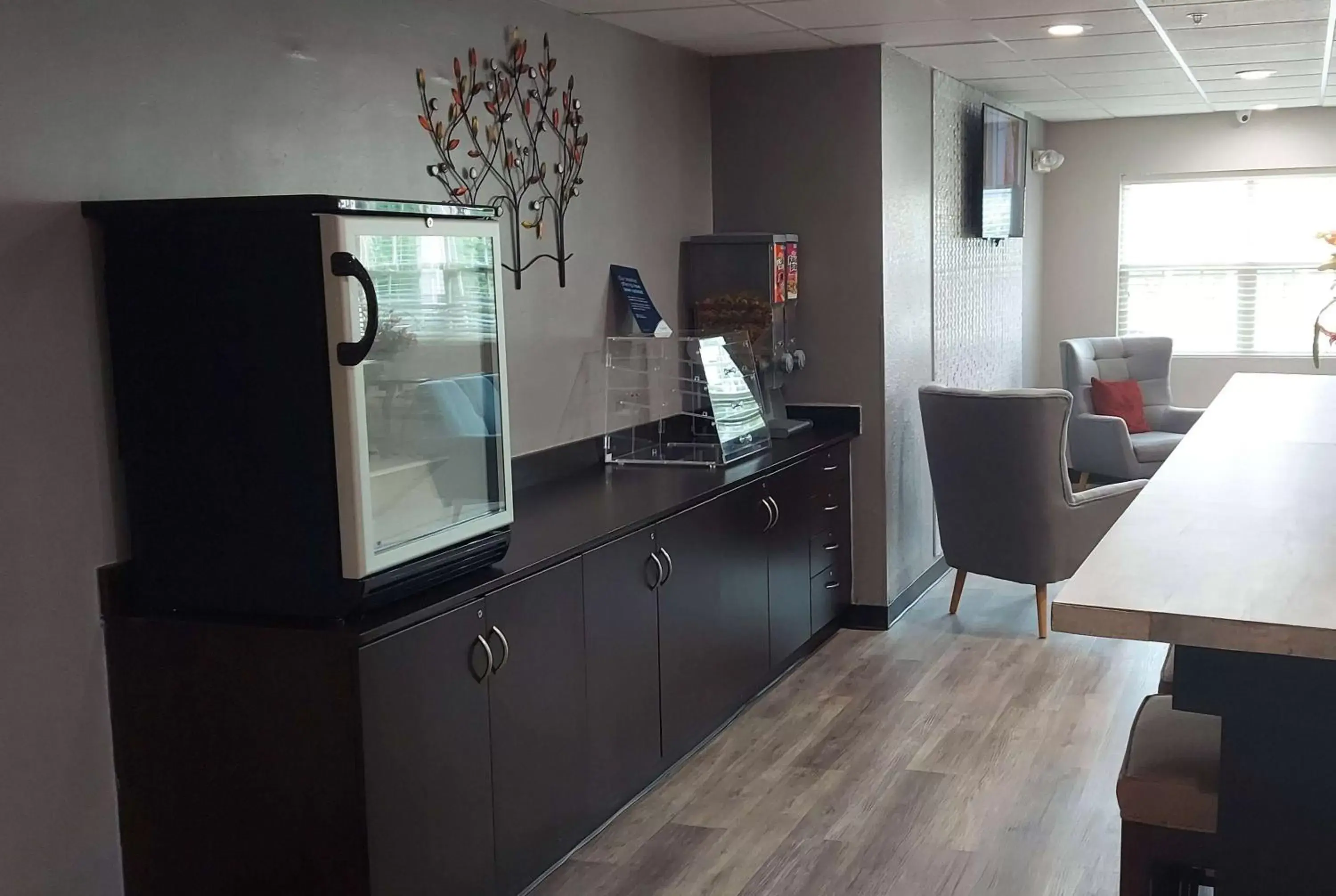 Restaurant/places to eat in Microtel Inn & Suites by Wyndham Hoover/Birmingham Restaurant/places to eat in Microtel Inn & Suites by Wyndham Hoover/Birmingham