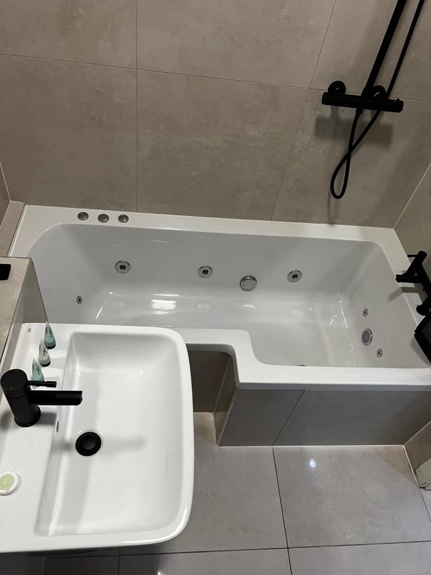 Spire Accommodations Ltd