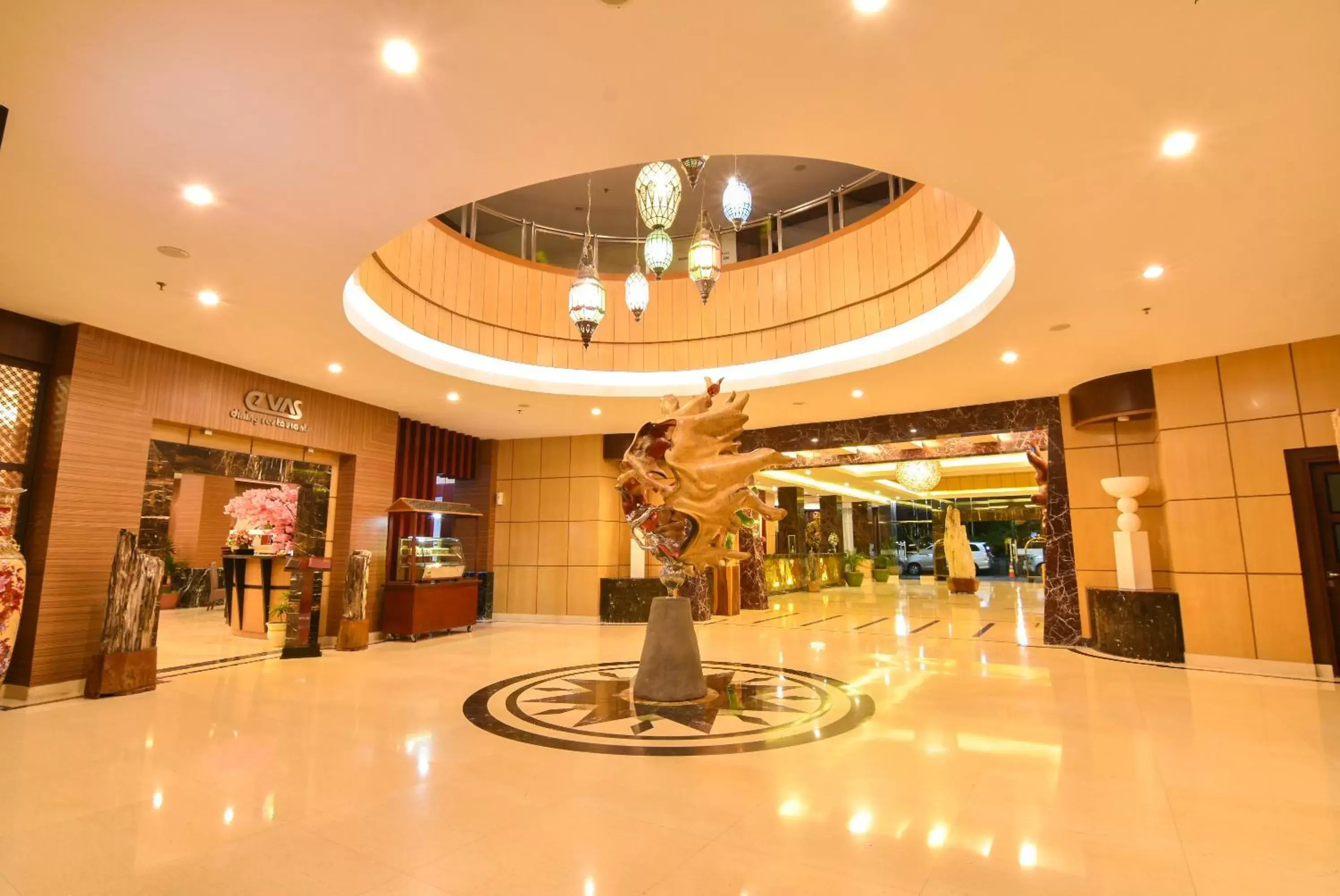 Lobby/Reception in Grand Rocky Hotel Bukittinggi