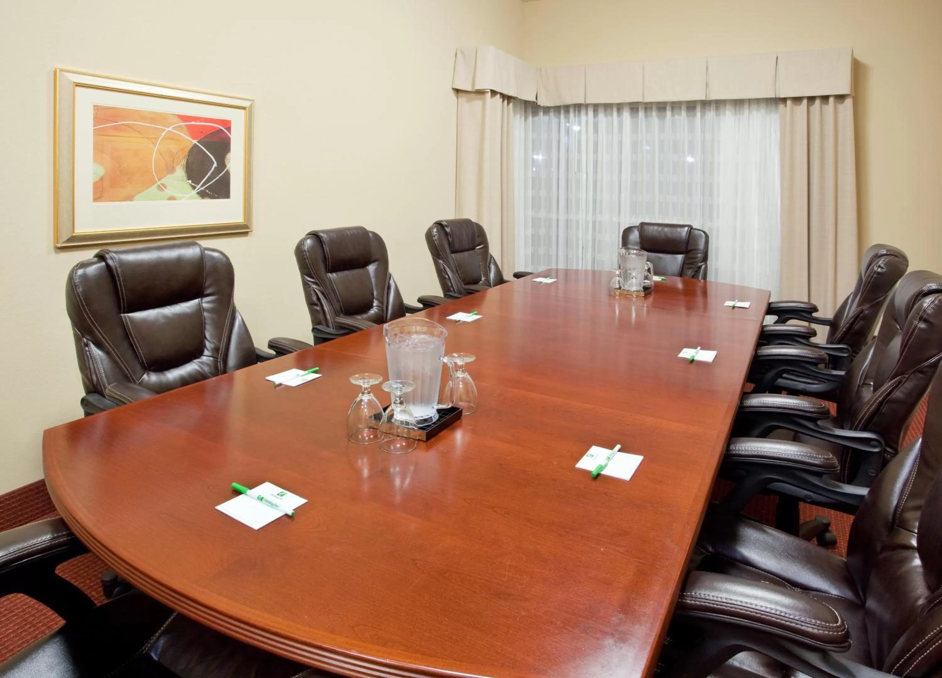 Meeting/conference room in Holiday Inn Oakland Airport by IHG