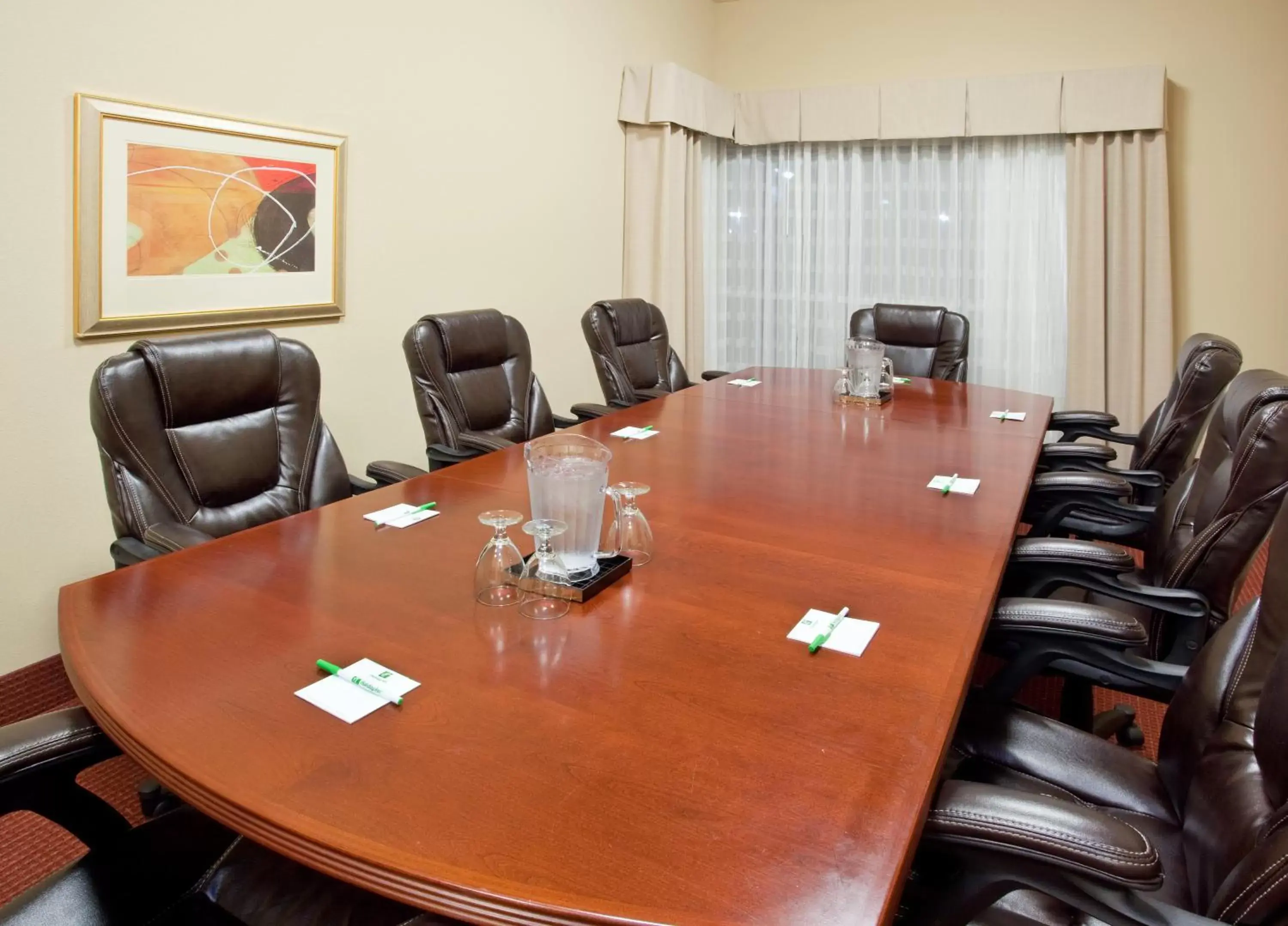 Meeting/conference room in Holiday Inn Oakland Airport, an IHG Hotel
