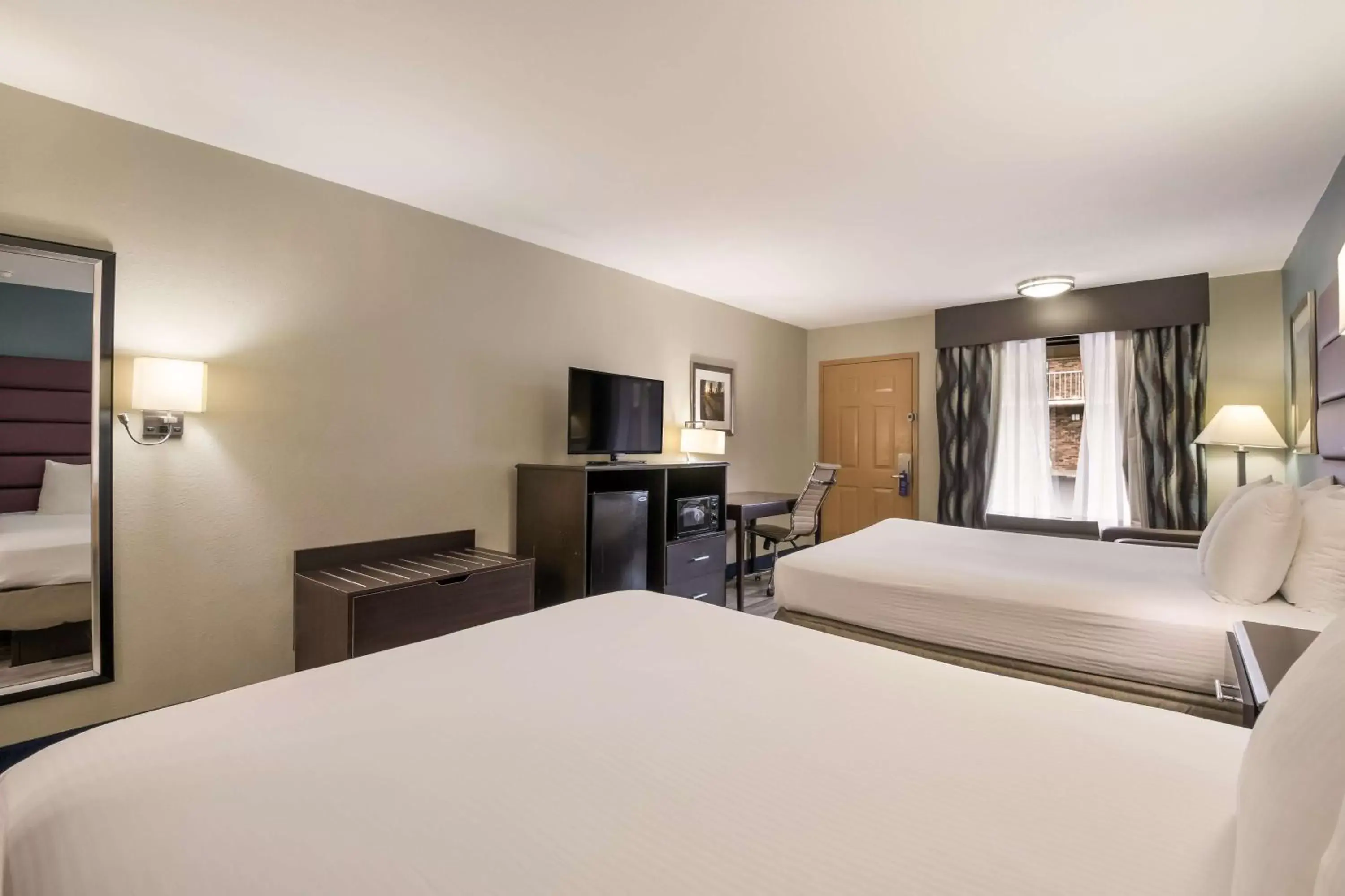 Bedroom, Bed in Best Western Inn Winchester Bedroom, Bed in Best Western Inn Winchester