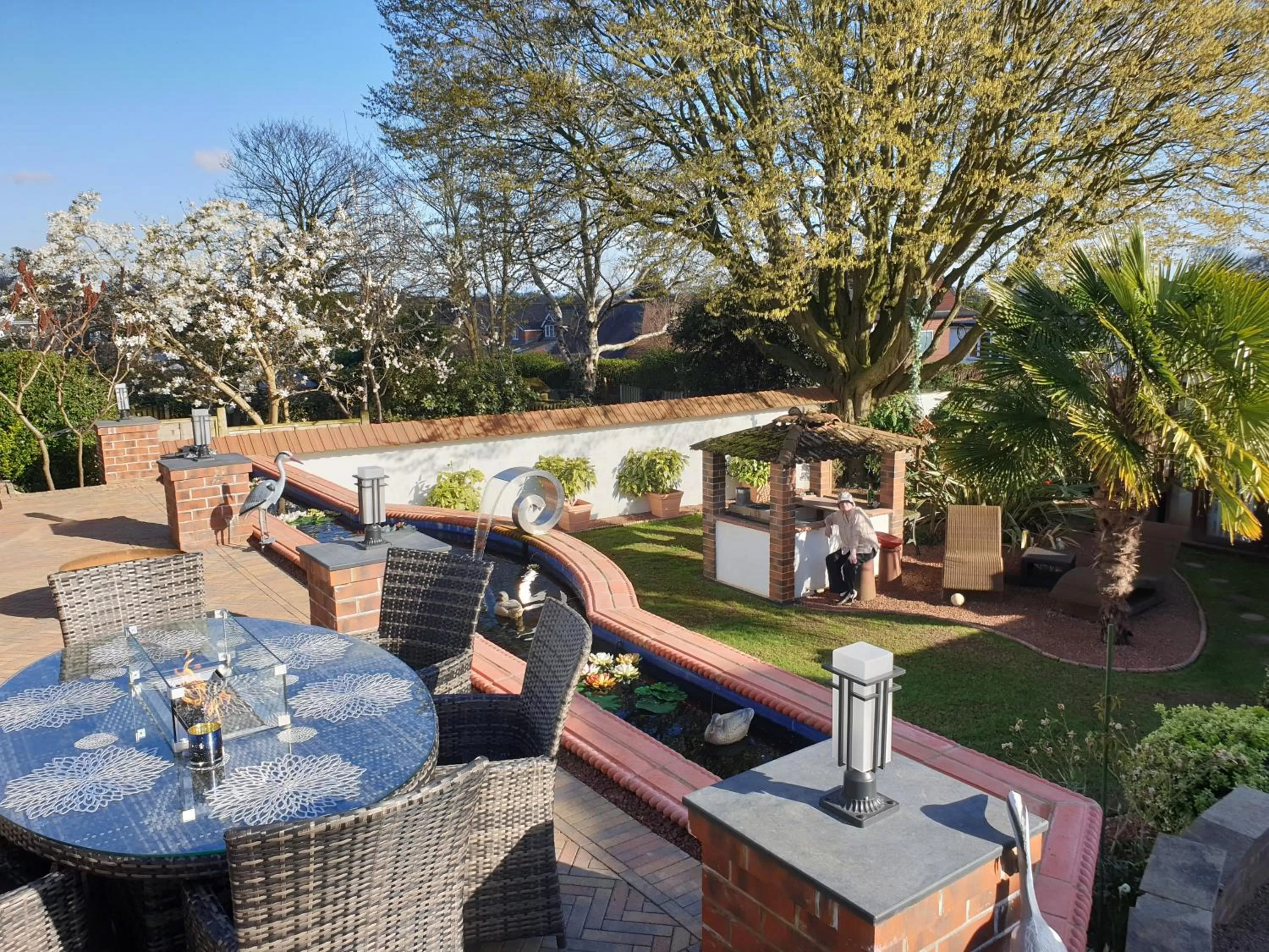 Patio in Best Area Close to Leeds Centre