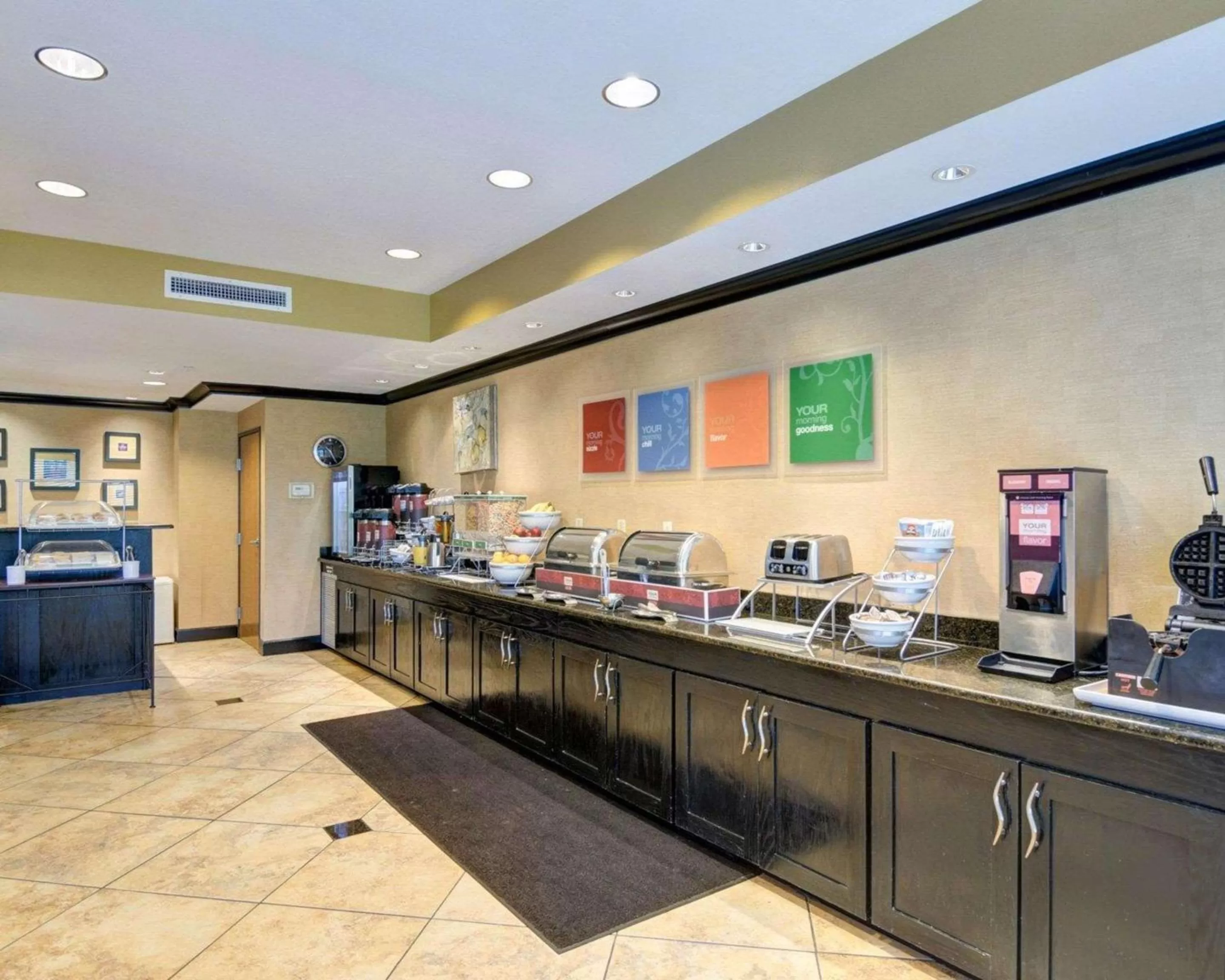 Restaurant/places to eat in Comfort Suites Conway