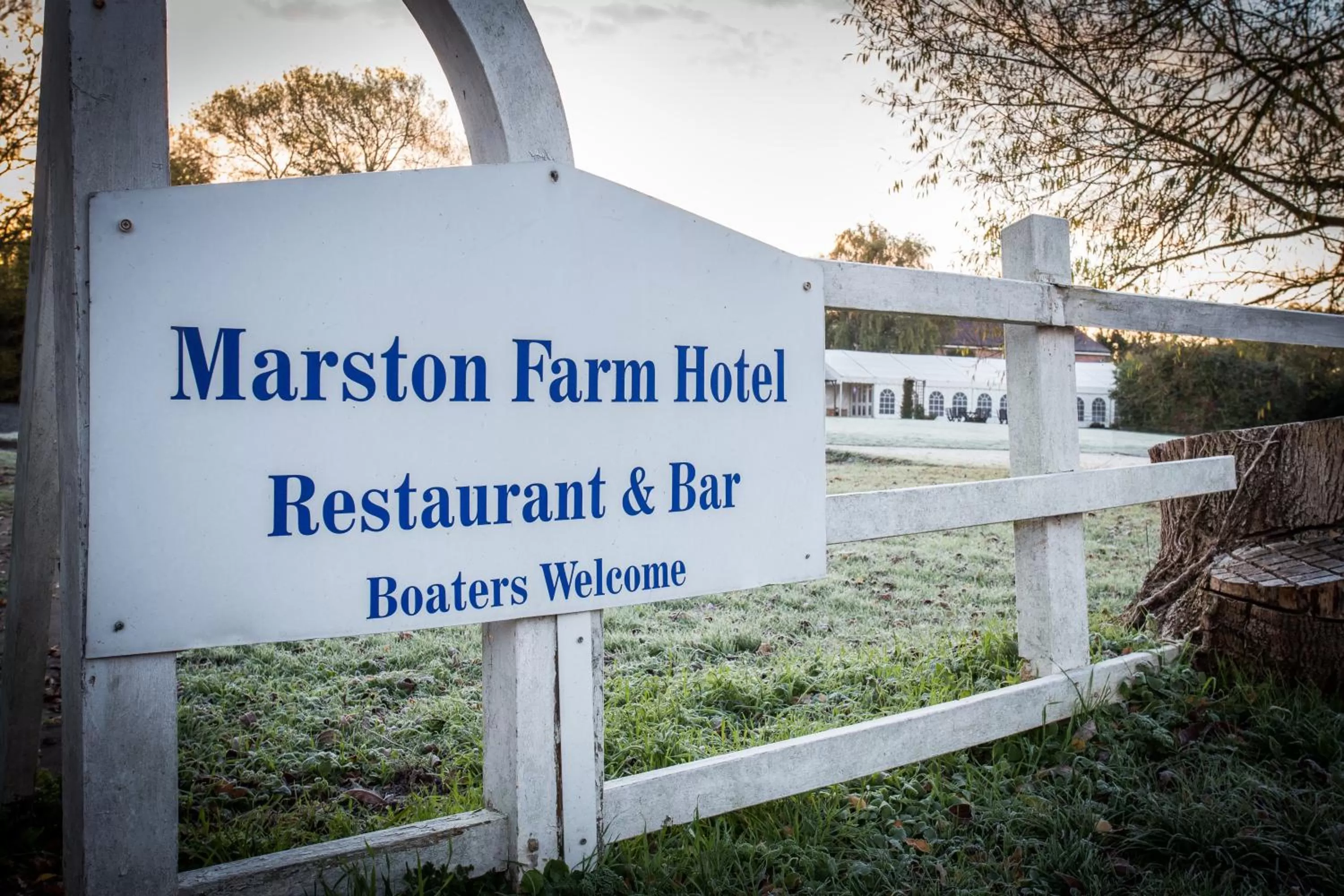 Logo/Certificate/Sign in Marston Farm Hotel