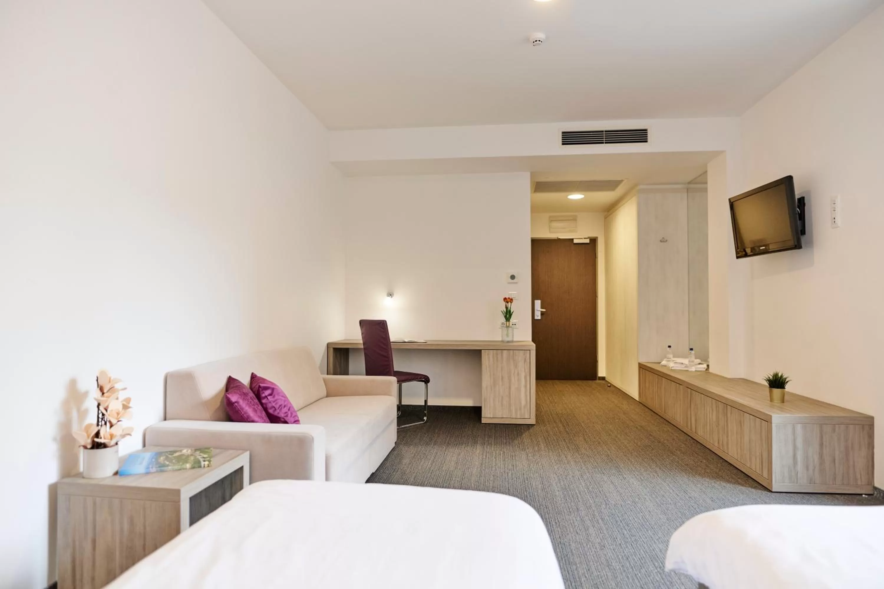 Bedroom, Bed in Hotel Meksiko