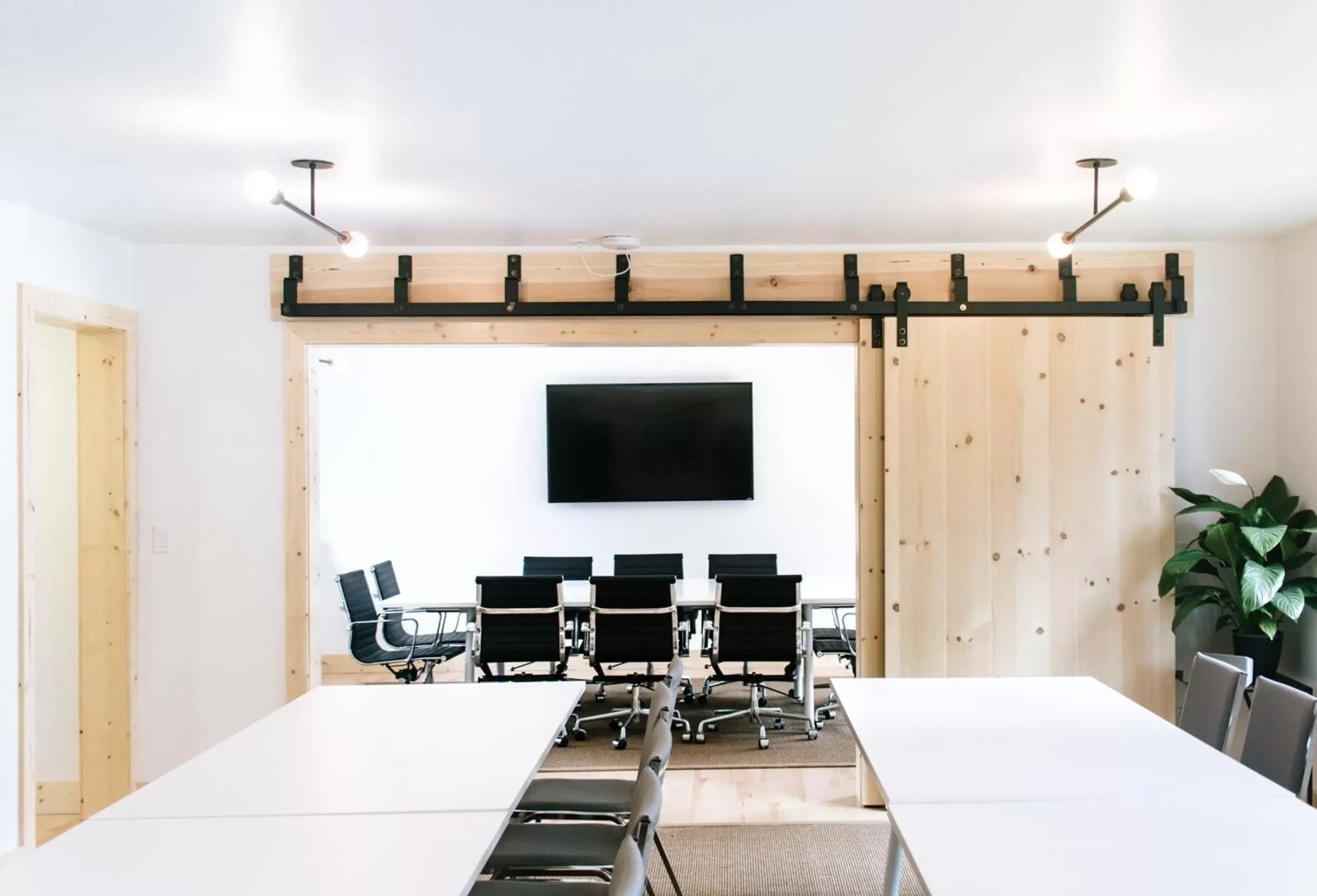 Meeting/conference room, Dining Area in The Coachman Hotel