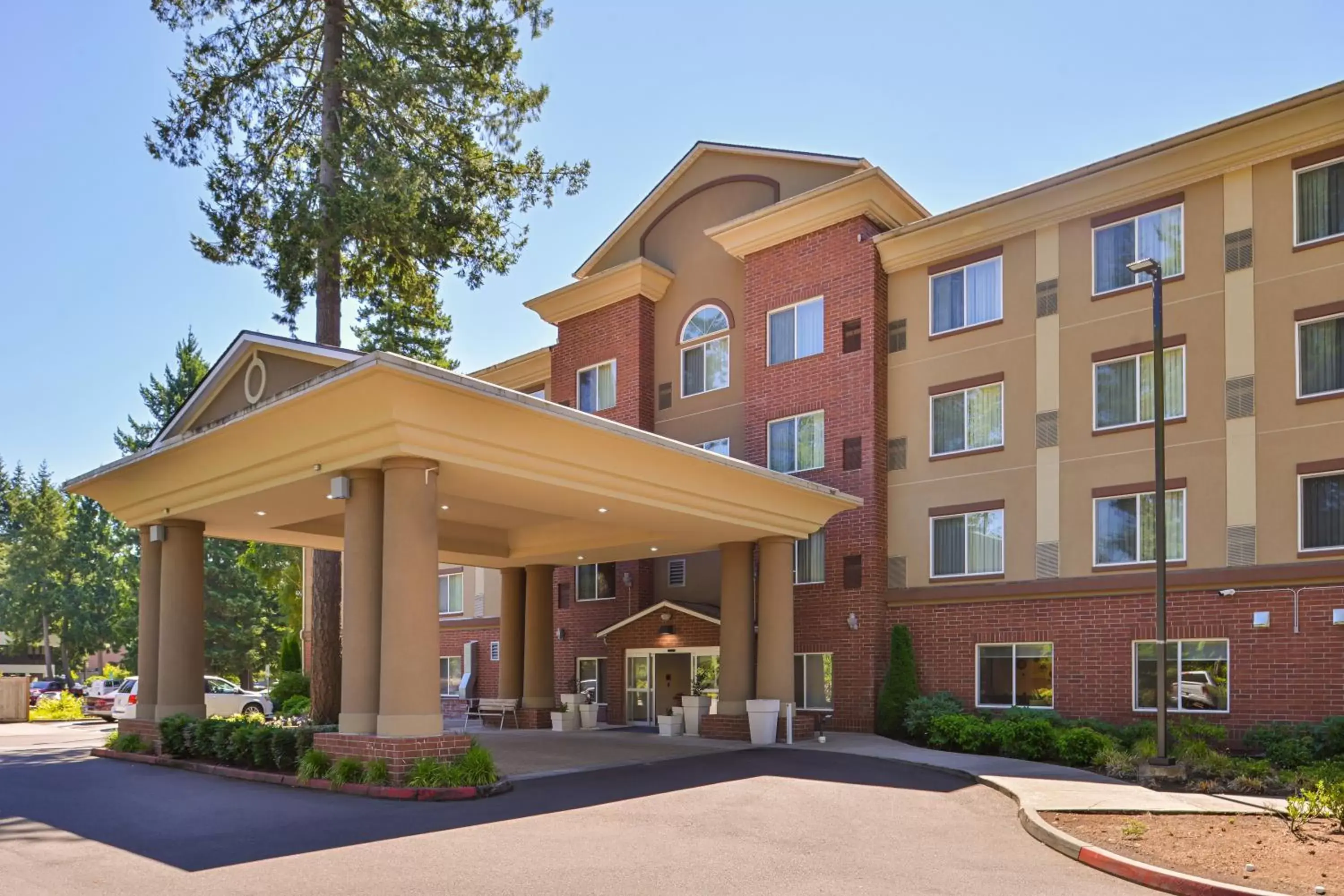 Property Building in Holiday Inn Express Hotel & Suites Lacey, an IHG Hotel