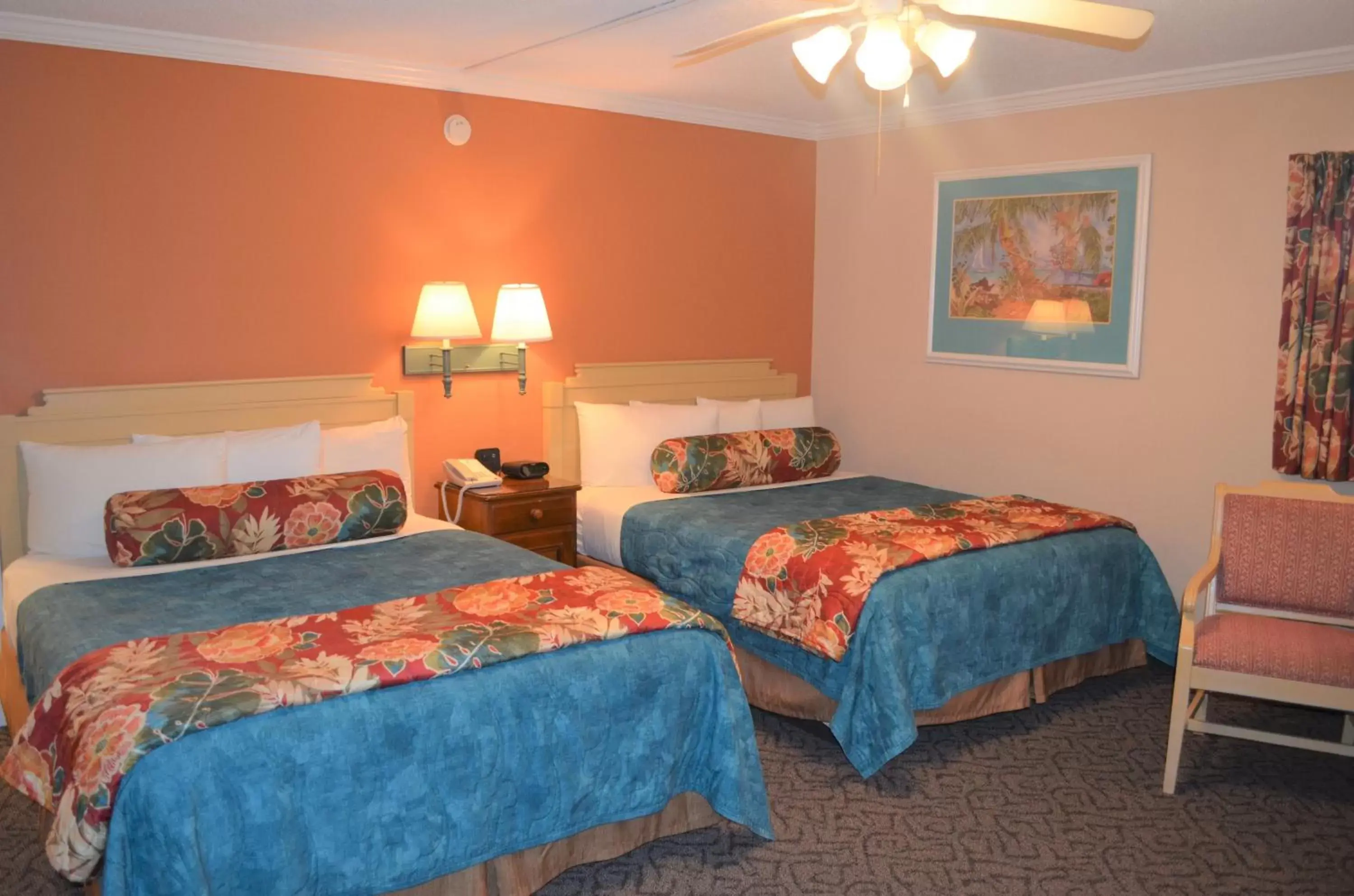 Bed in Sun Viking Lodge - Daytona Beach