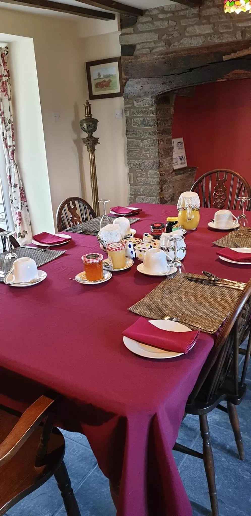 Property building, Restaurant/Places to Eat in Middle Woodbatch B&B