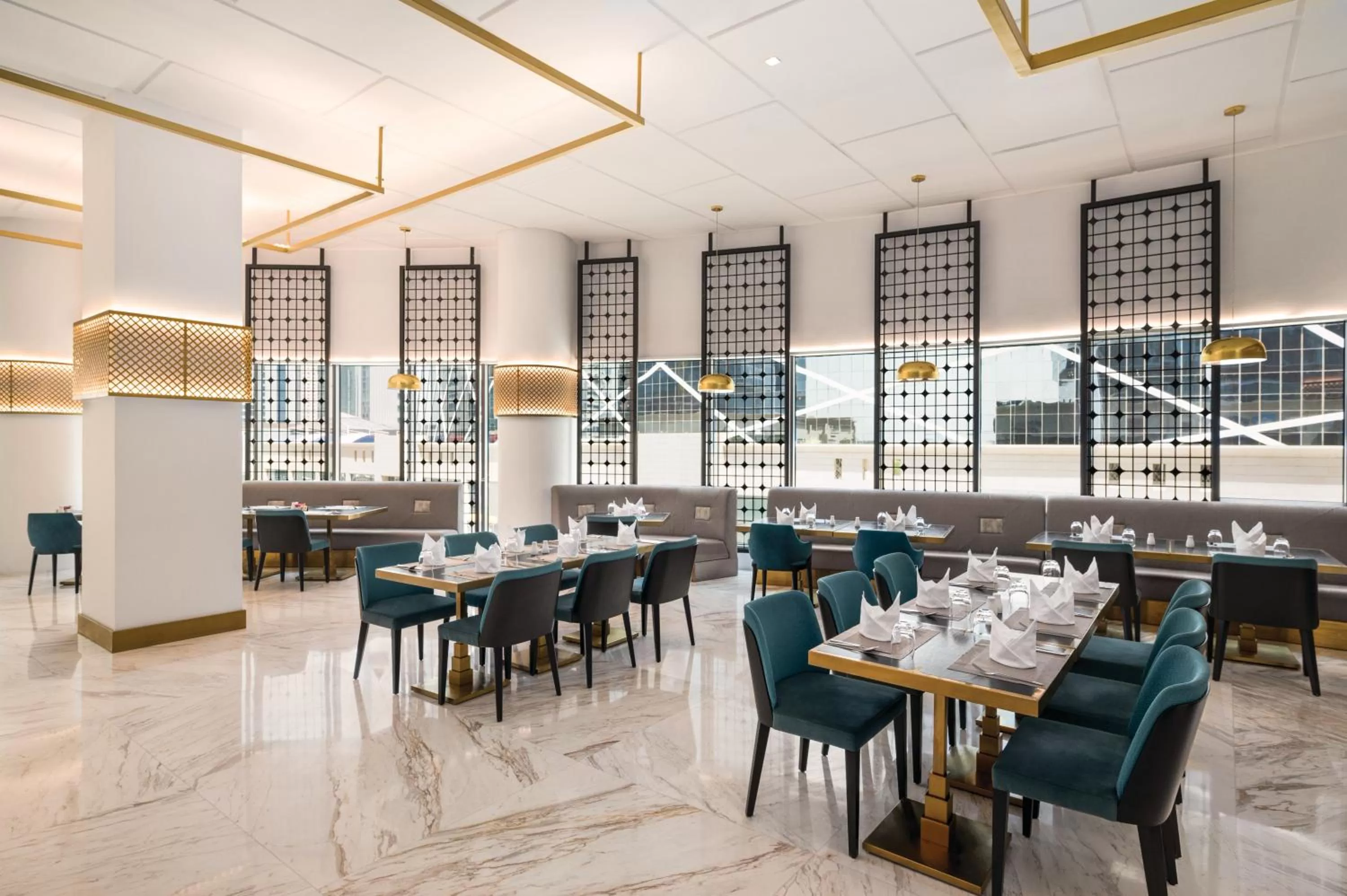 Restaurant/places to eat in Wyndham Doha West Bay